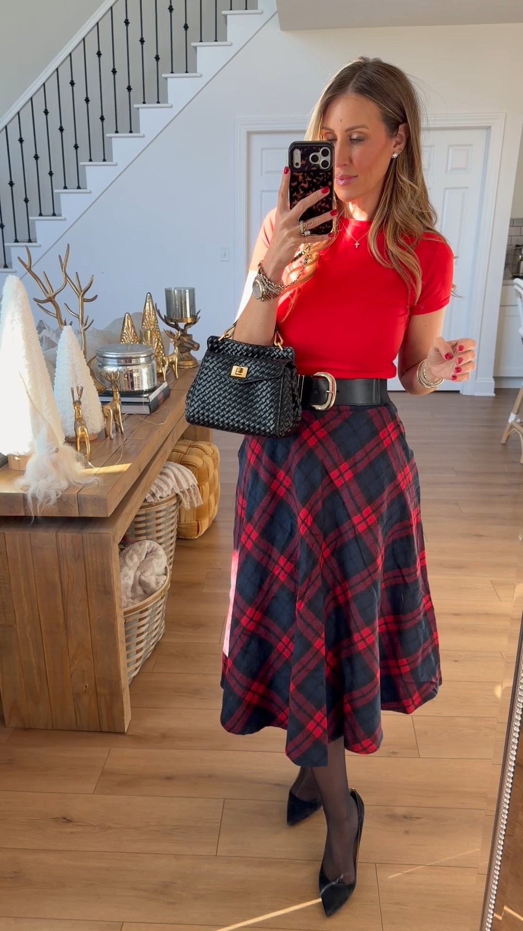 Amazon outfit size medium, midi skirt

#LTKmomlife #LTKgrwm #LTKHoliday