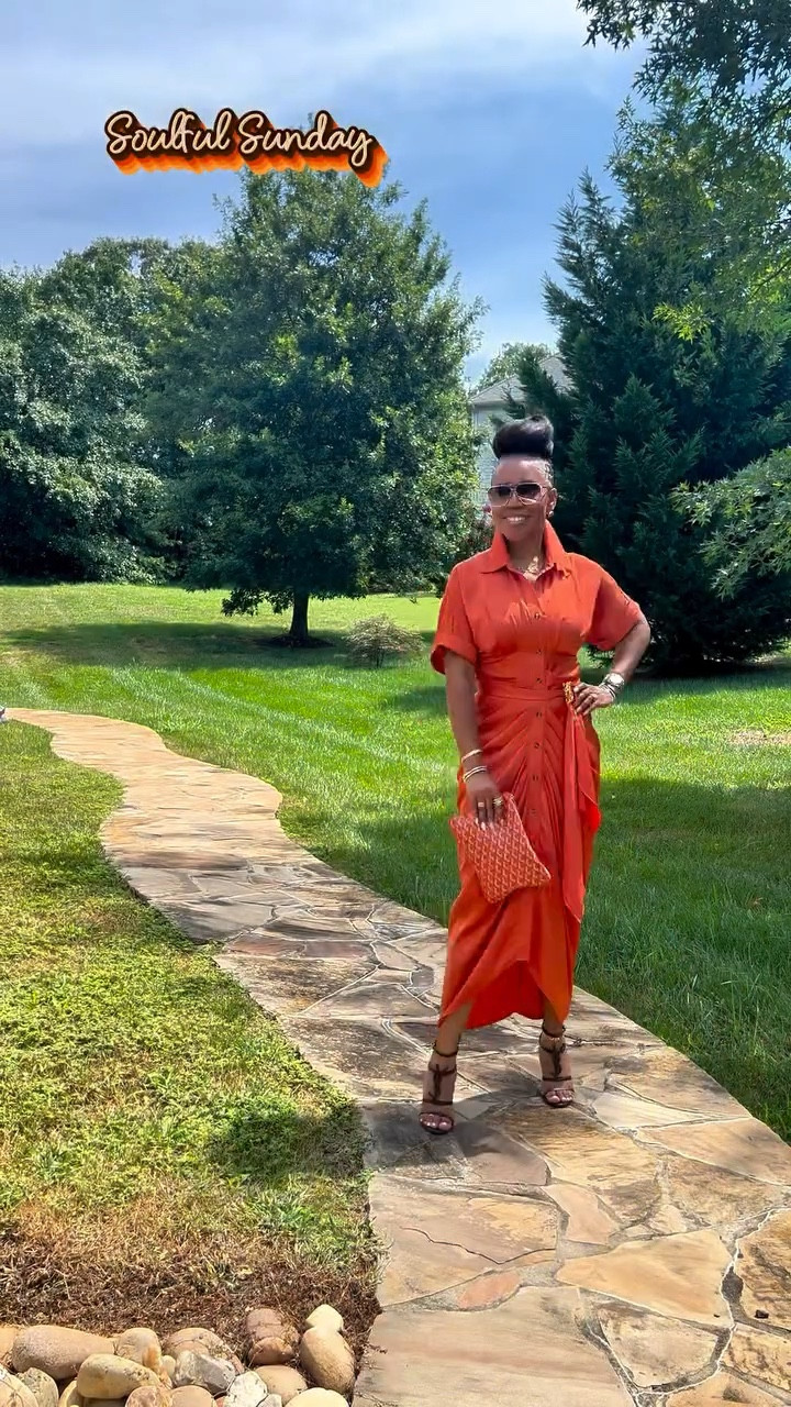Orange you glad to be alive?! 🙌🏽 I’m reflecting on a beautiful life, new mercies and grace daily on this #soulfulsunday! 🧡 ☝🏽 🤲🏽
#whattowearhereandthere #dmv #creator #style #naturalhair #influencer 


#LTKShoeCrush #LTKStyleTip