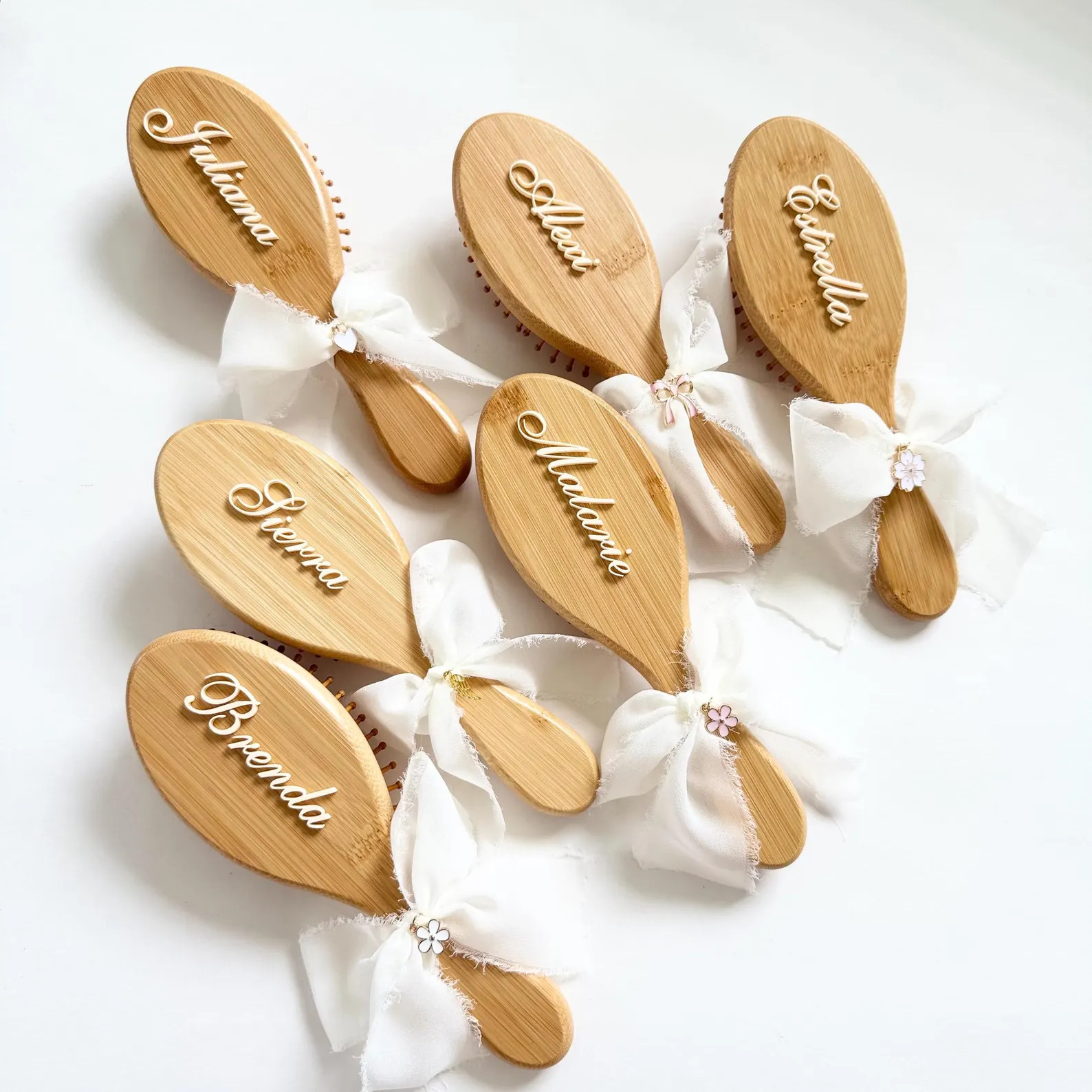 Custom Hairbrush Party Favor for Bridal Party Gift Bulk Wedding Party Bridesmaid Gift for Sweet 1... | Etsy (Global)