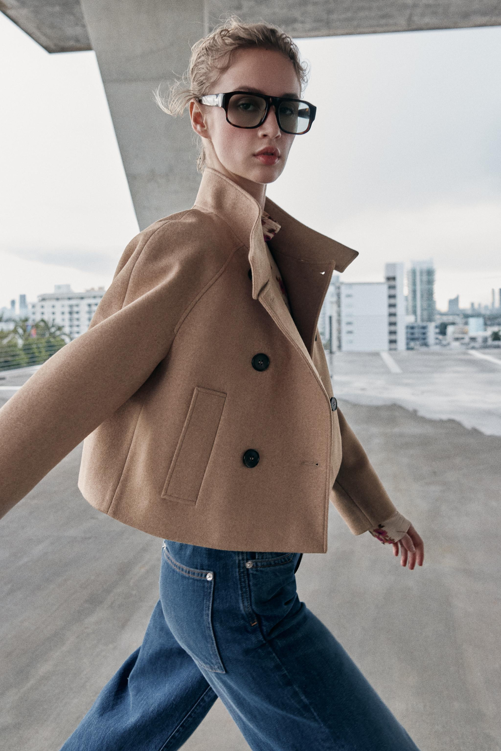 SHORT HIGH COLLAR JACKET | Zara US