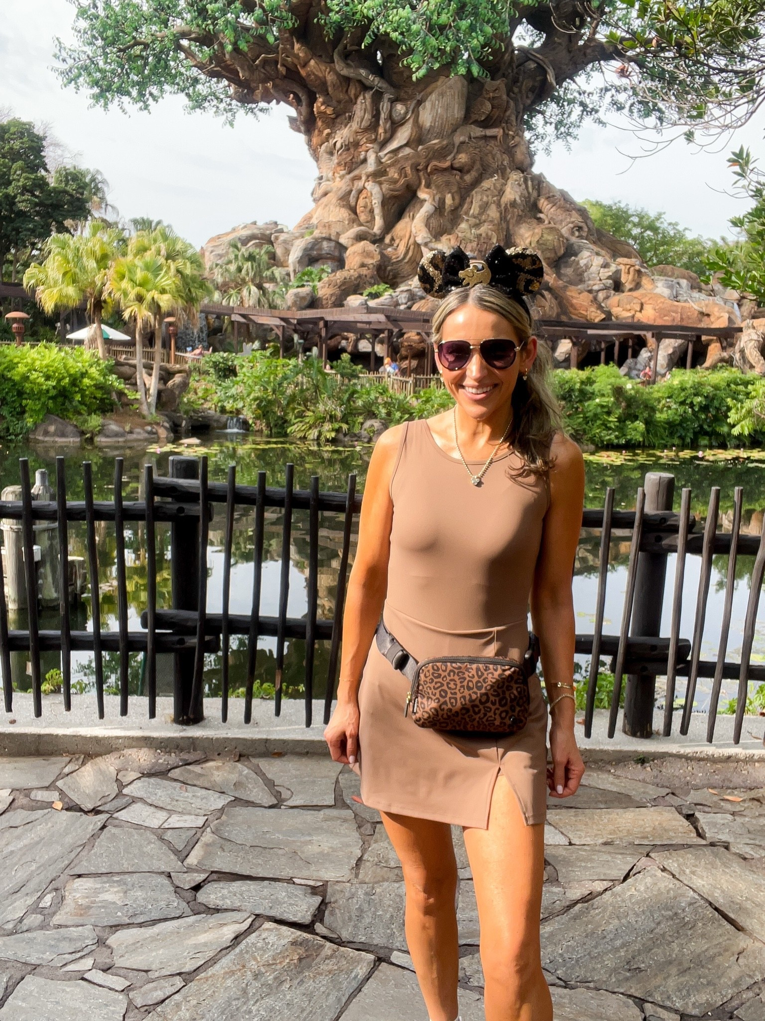 What I wore to animal kingdom. Thick enough straps for regular bra. Built in shorts with pockets

#LTKdayinmylife #LTKSeasonal #LTKmomlife