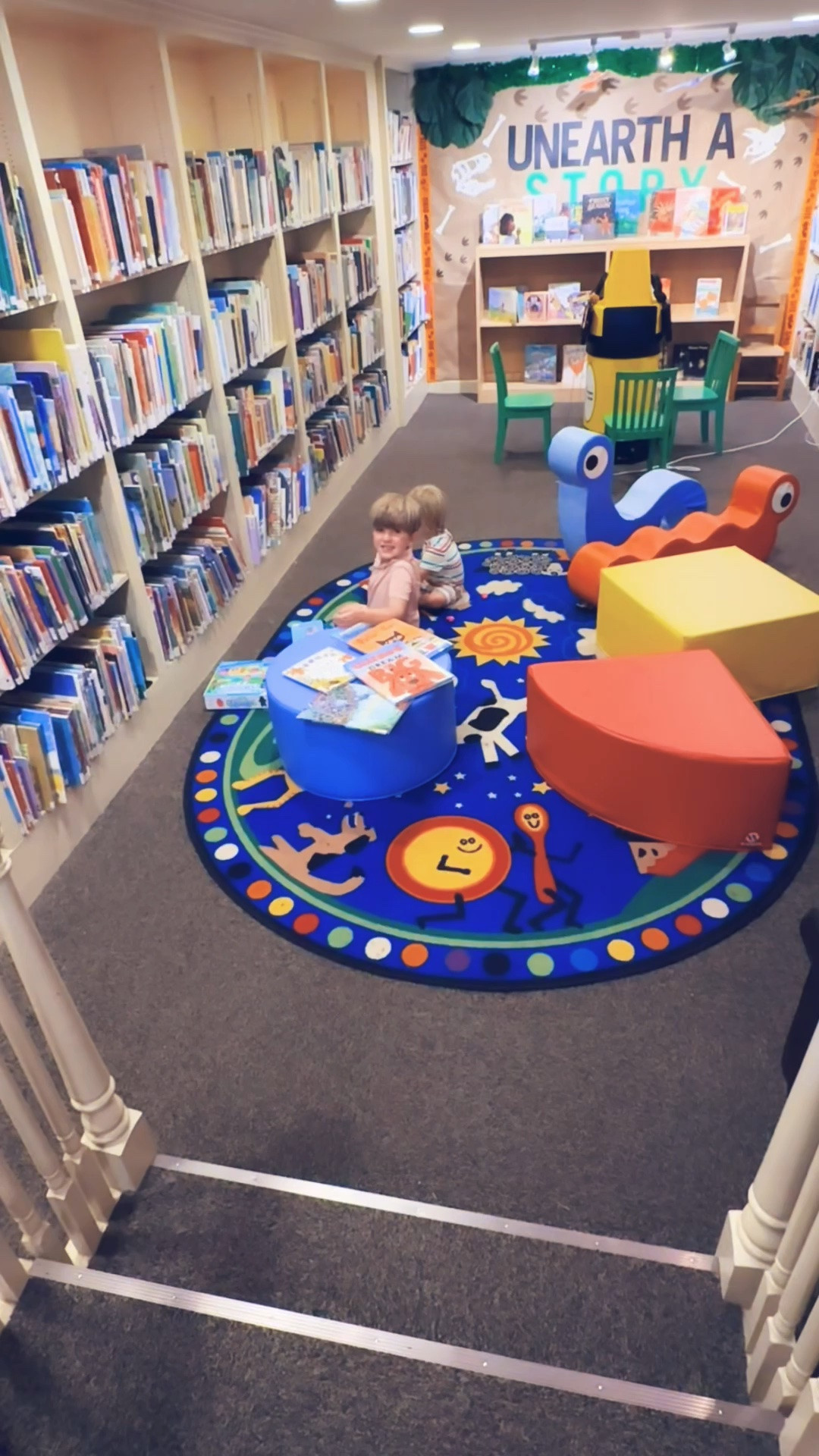 It’s just been the sweetest day out & about with my babies!!! 👶🏼🥰👶🏼 First up… a trip to our favorite 🤩 local coffee ☕️ shop 😍 and then walked to the library 📚- so much fun!! ✨