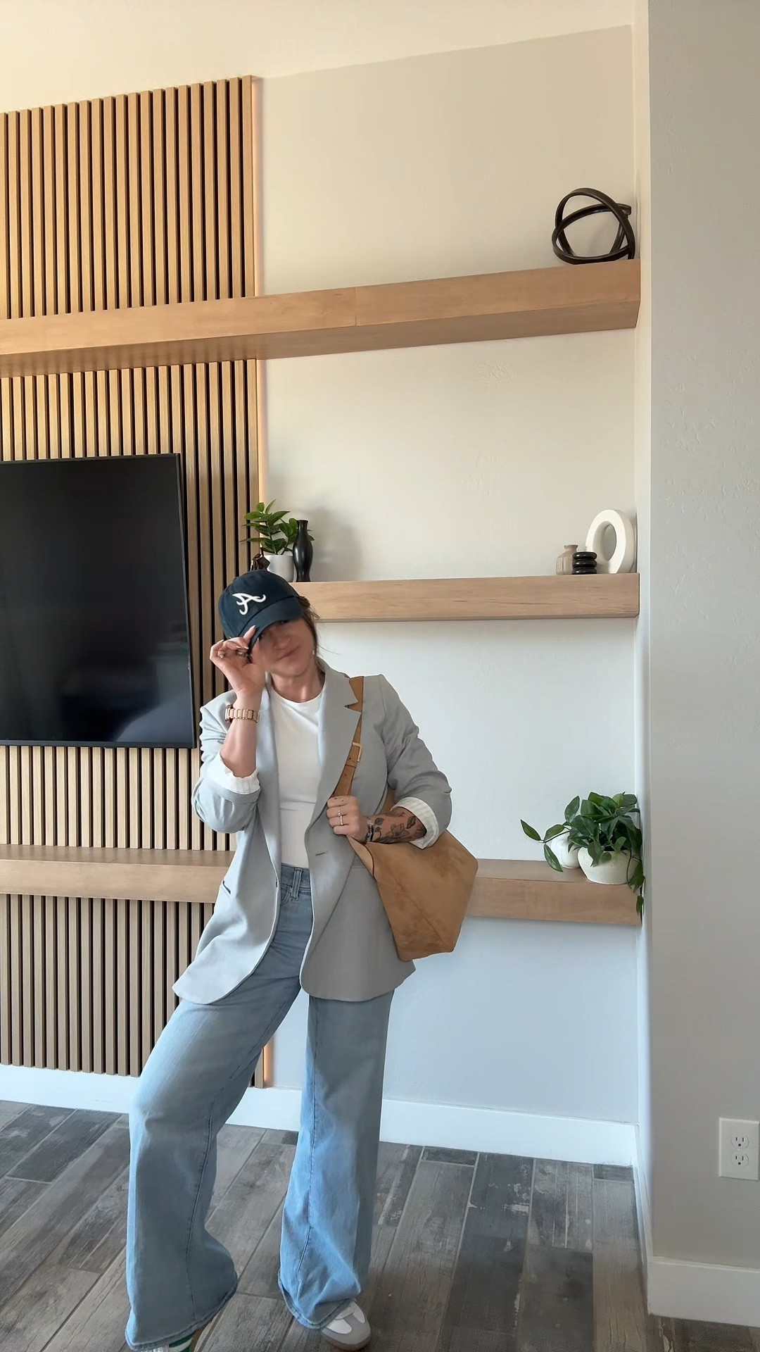 It really is that simple, just a couple of pieces can take a look from blah to BAM!
Wearing my go-to elevated basics and letting the accessories do the work. This hat is saving my hair wash day and these jeans are so good. Effortless, comfy, and still feels put together

#LTKmomlife #LTKootd #LTKgrwm