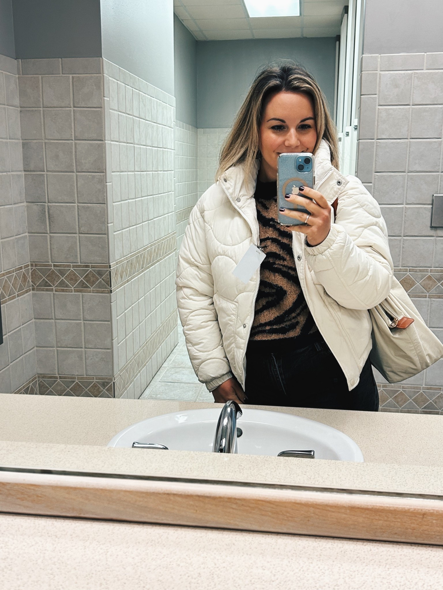 shameless bathroom selfie before preschool parties 🎃💃🏻 #puffer #blackjeans #falloutfit #sweater #target #whitejacket #patternedsweater #mombag #gap

#LTKSaleAlert #LTKItBag #LTKFindsUnder50