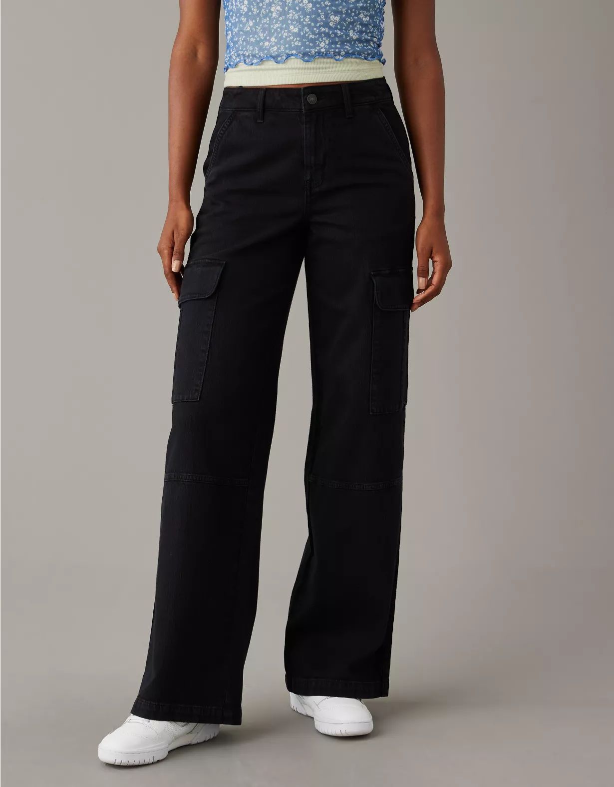 AE Stretch Super High-Waisted Baggy Wide-Leg Cargo Pant | American Eagle Outfitters (US & CA)