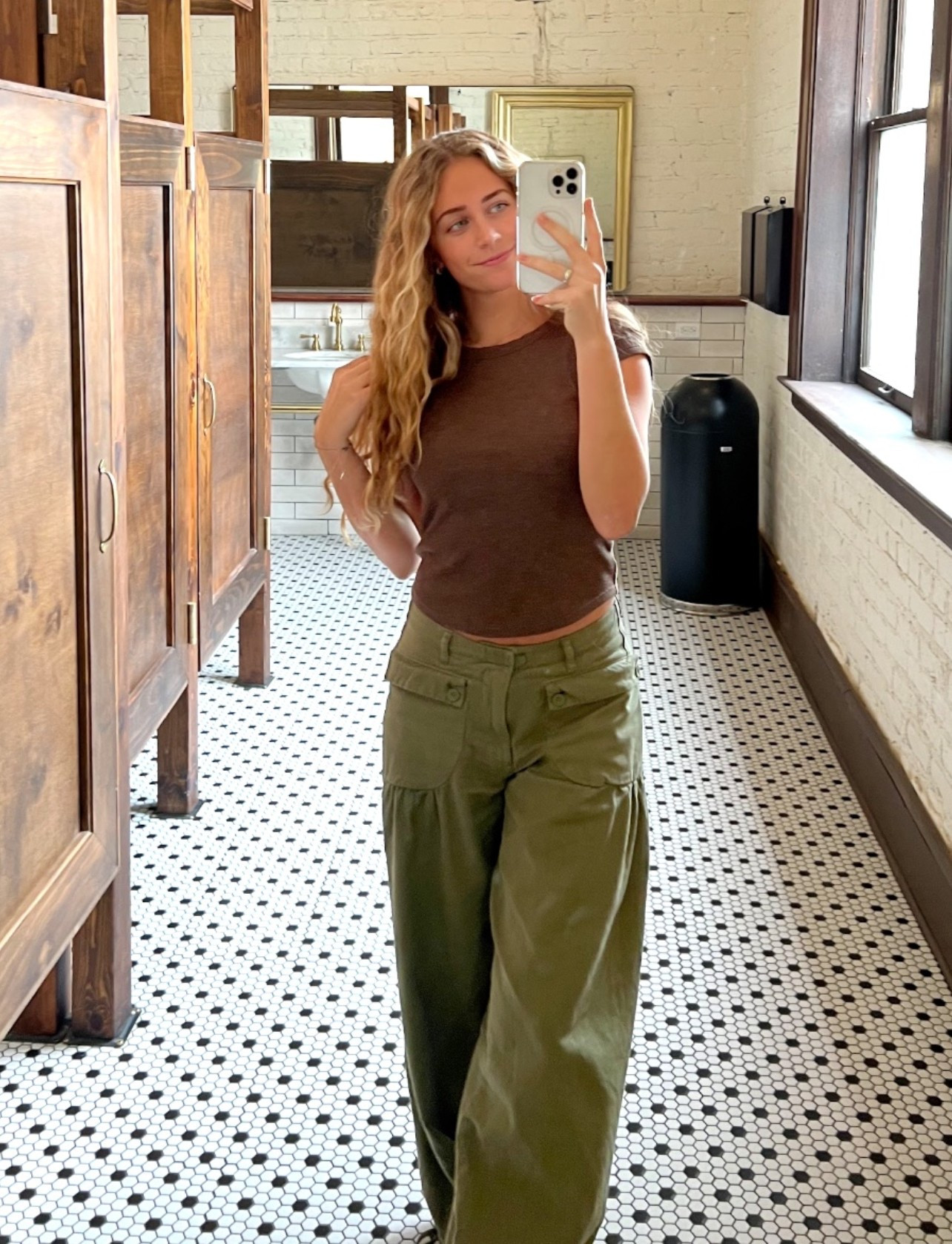 My favorite Free People pants!

#LTKdayinmylife #LTKootd #LTKgrwm