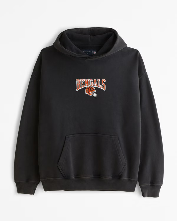NFL Cincinnati Bengals Graphic Popover Hoodie | NFL NFL | Abercrombie.com | Abercrombie & Fitch (US)