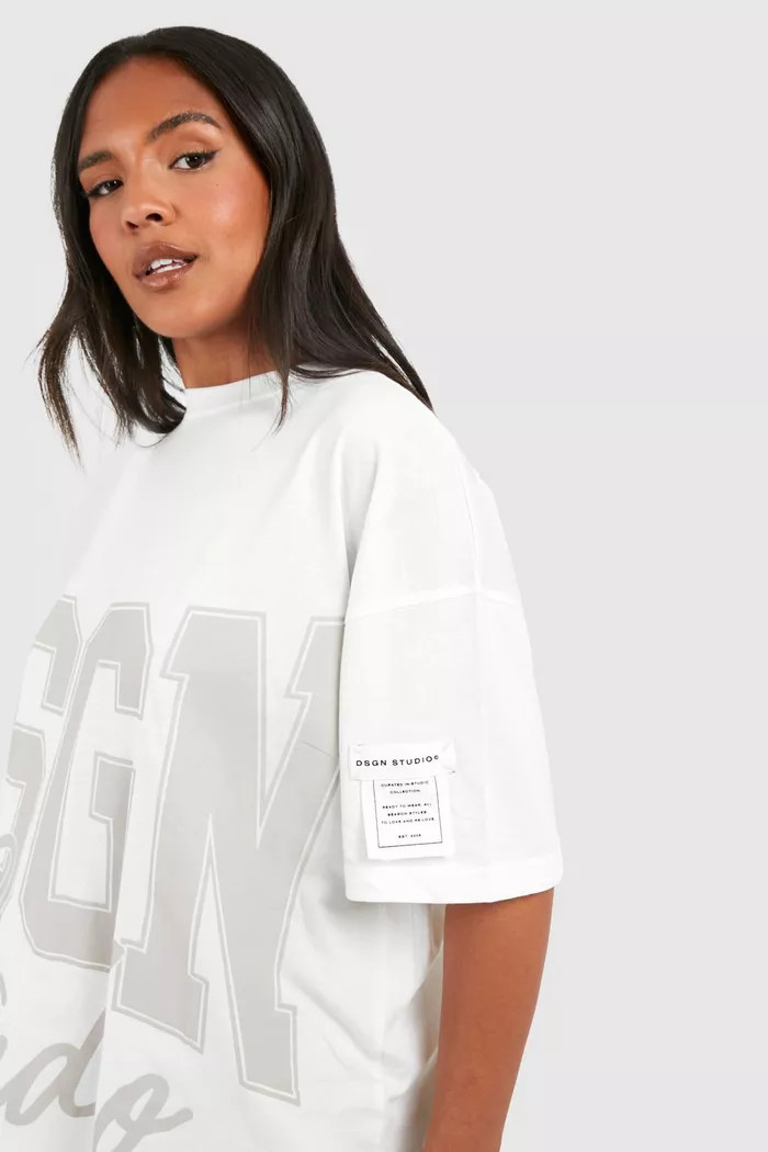 Plus Dsgn Oversized T-shirt | boohoo (US & Canada)
