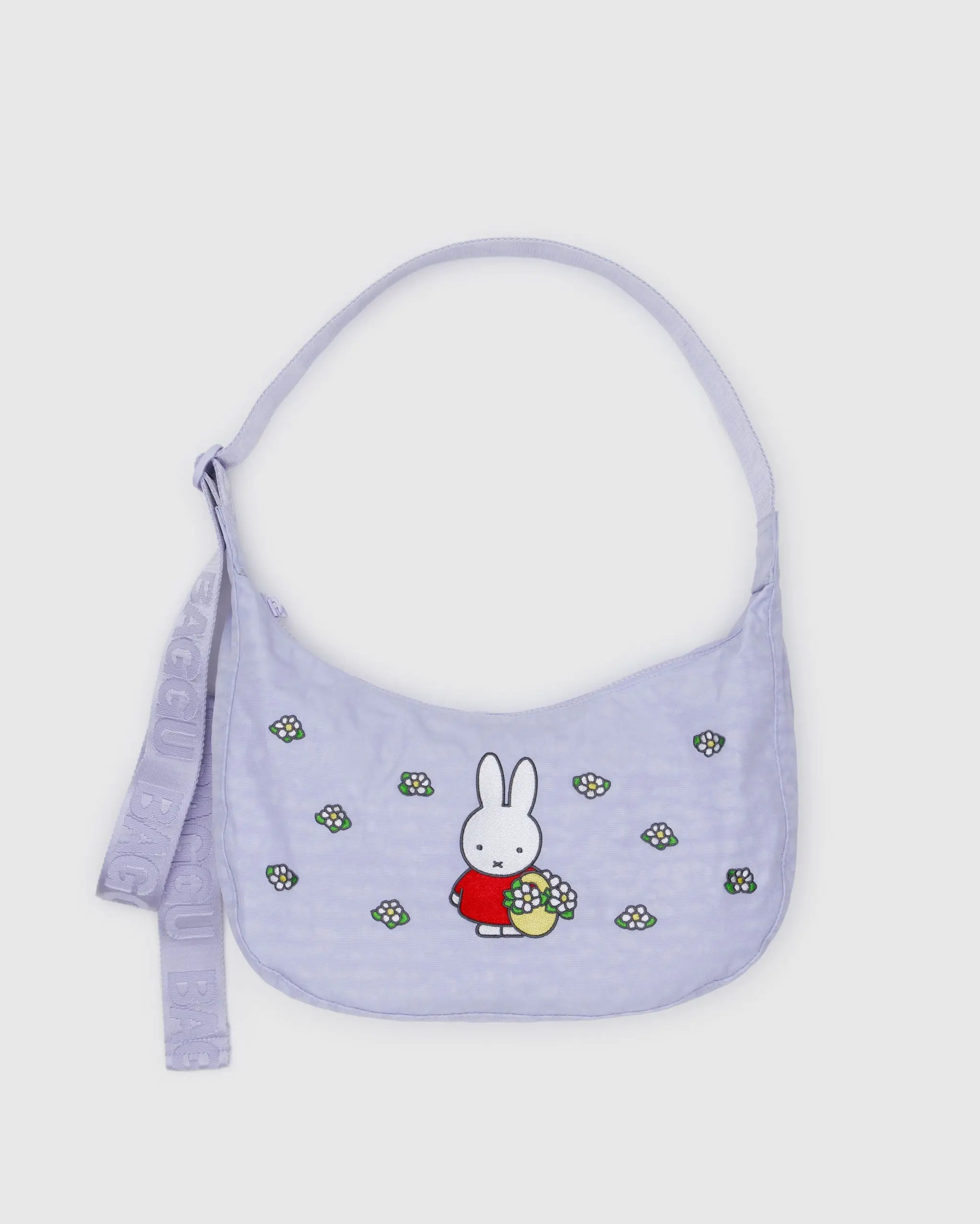Medium Nylon Crescent Bag | BAGGU
