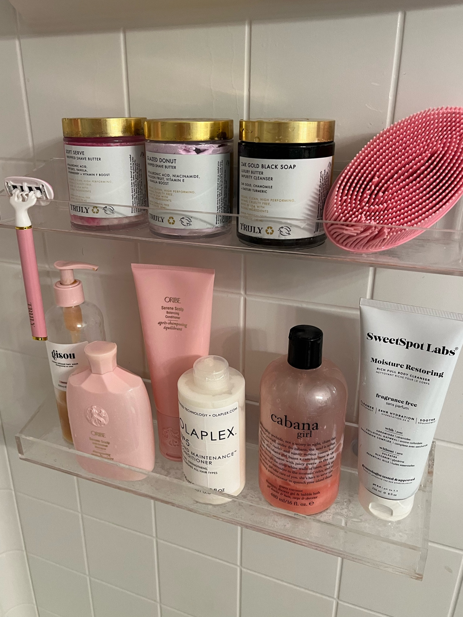 Shelfie 🧖🏻‍♀️🤍🌸🫧

Shower essentials, beauty, hair care, body care, shower products, skincare, Oribe, gisou, truly, shampoo, conditioner, shaving, body washh

#LTKBeauty