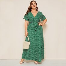 Plus Ditsy Floral Surplice Front Belted Dress | SHEIN