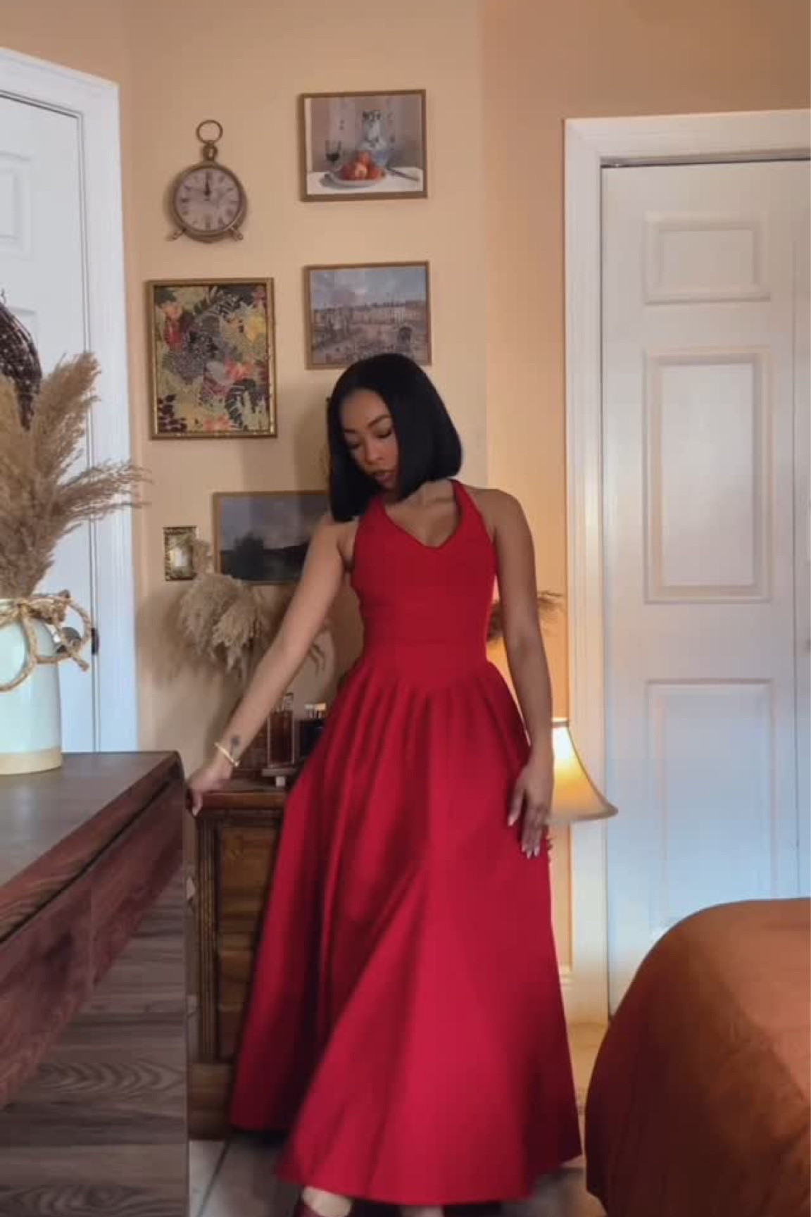 Recent Dress Grabs @sheinofficial @shein_us 

Use Code :SQSfaith

Store Name : Cosmina 

•Solid Color Sleeveless Hollow-Out Mini Dress 
ID # 50749627

•Floral Print V-Neck Ruffle Long Sleeve Midi Dress, Elegant
ID # 51004637

•Solid Color Long Dress, Casual Minimalist Sleeveless Dress 
ID #51848140

#springfashion #springhaul #outfitideas #dresshaul #springdresshaul #outfitinspo 

Which dress is your favorite ?