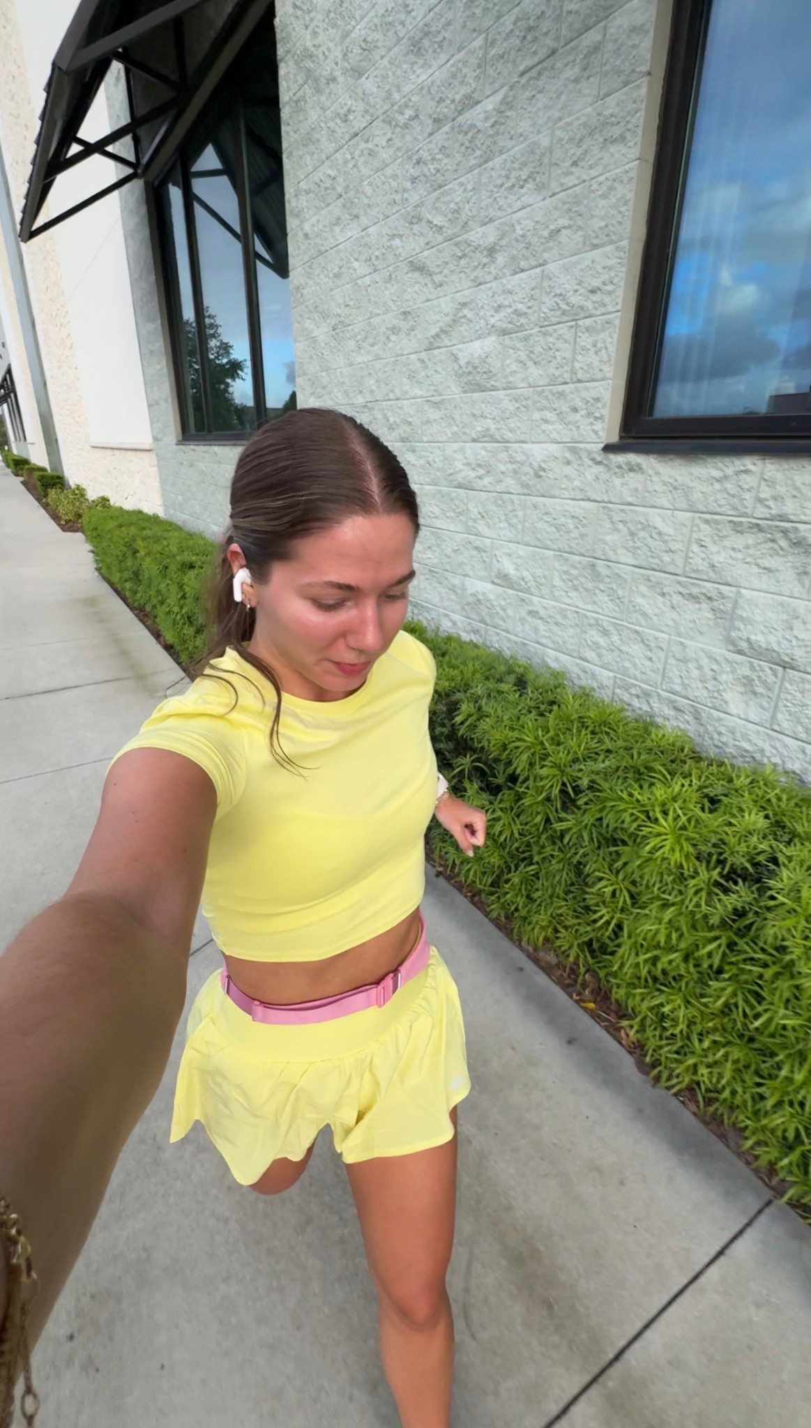 Bright yellow and pink running outfit! 

#LTKActive #LTKfitnessgoals #LTKootd