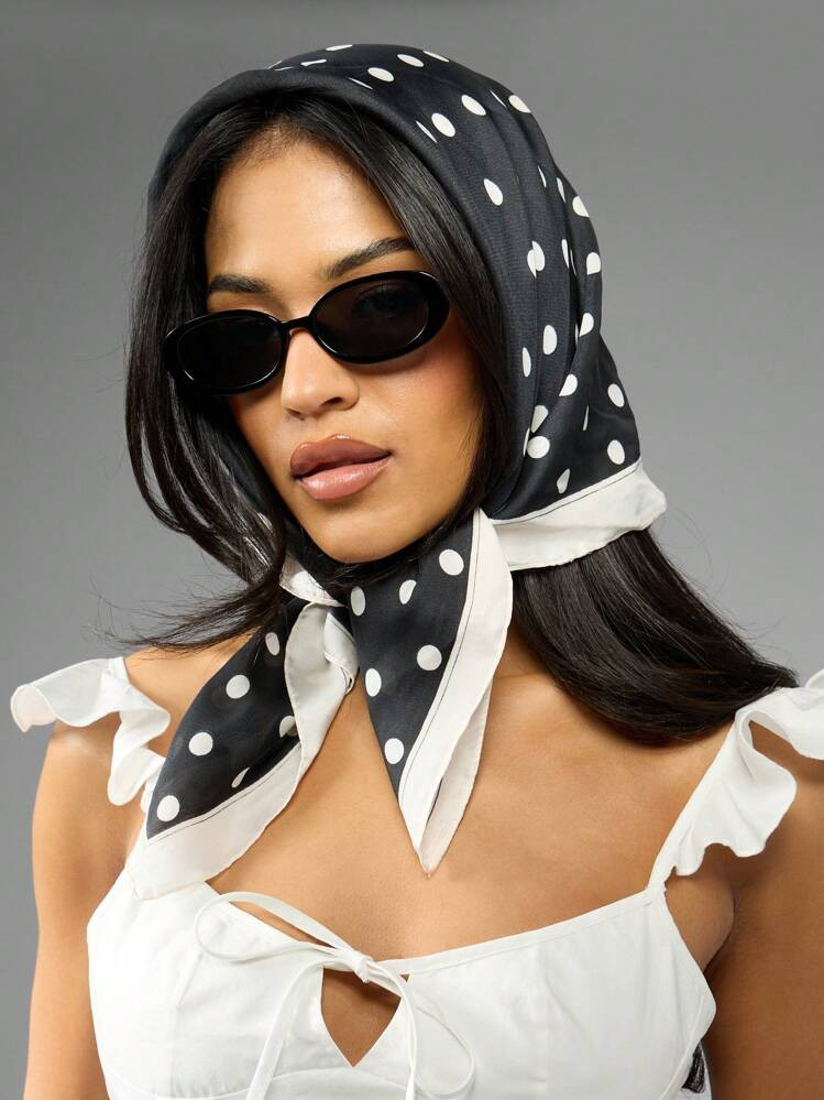 MISSGUIDED Vintage Inspired Polka Dot Head Wrap Scarf Bandana With White Border Detail Retro Style Hair Accessory Y2K Fashion Spring Summer | SHEIN