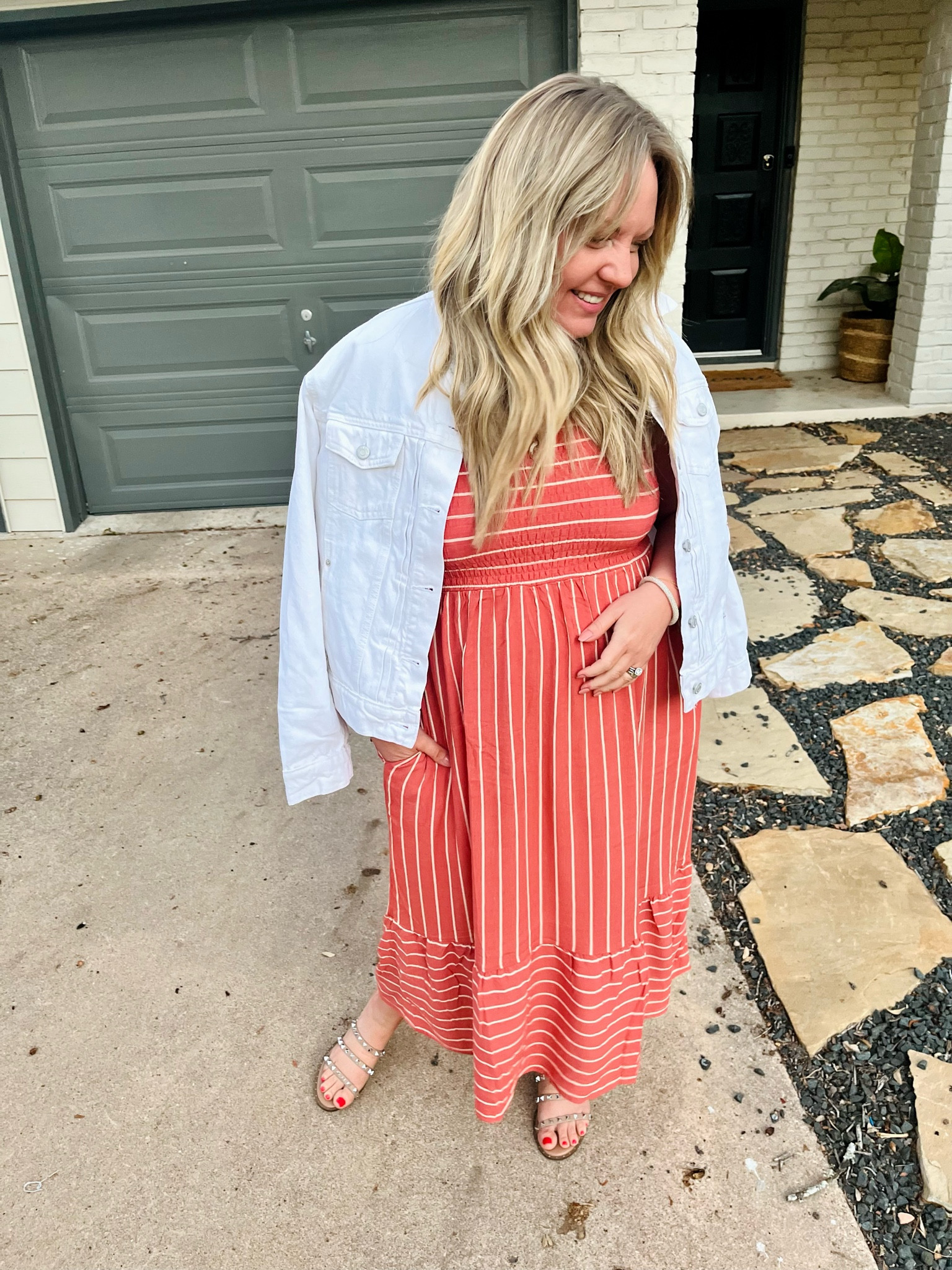 Medium dress, large jacket

#LTKsalealert #LTKSeasonal #LTKunder50