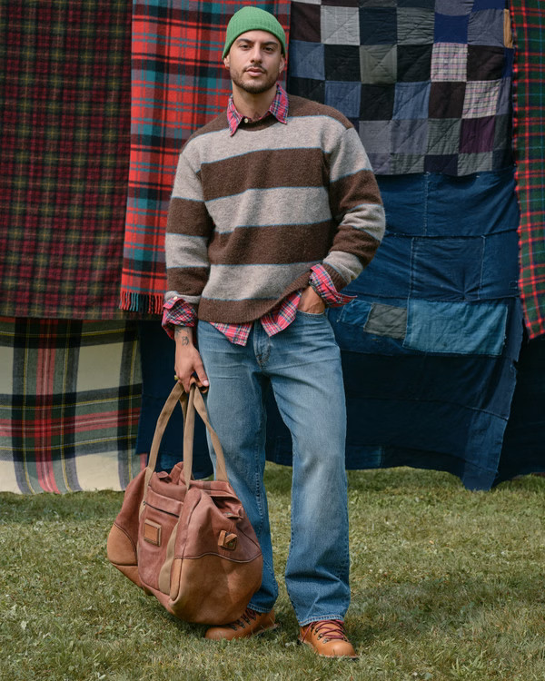 A&F Essential Crew Sweater | Abercrombie & Fitch (US)