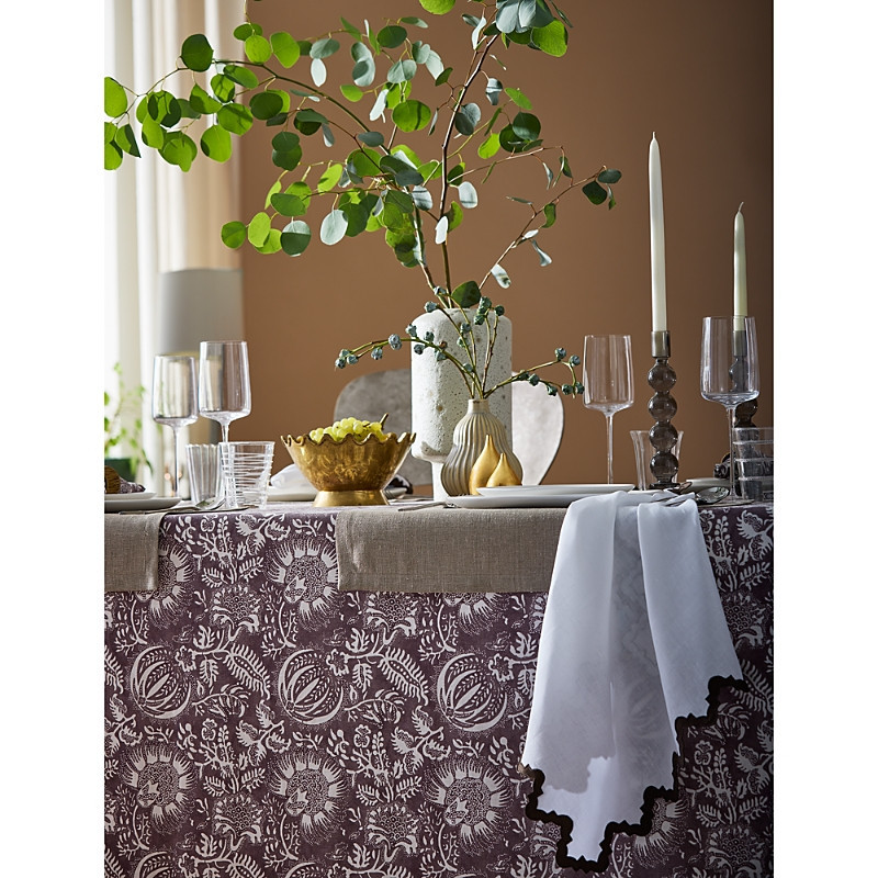 Matouk Granada Runner Tablecloth, 16 x 108 | Bloomingdale's (US)