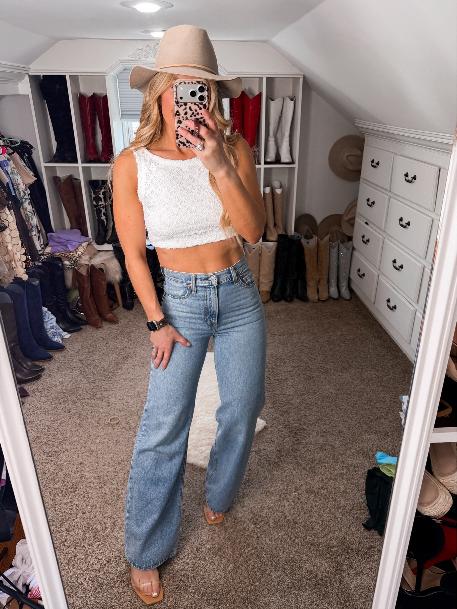 Nashville outfit idea!

Amazon country outfit, country concert outfit idea, country music fest outfit
