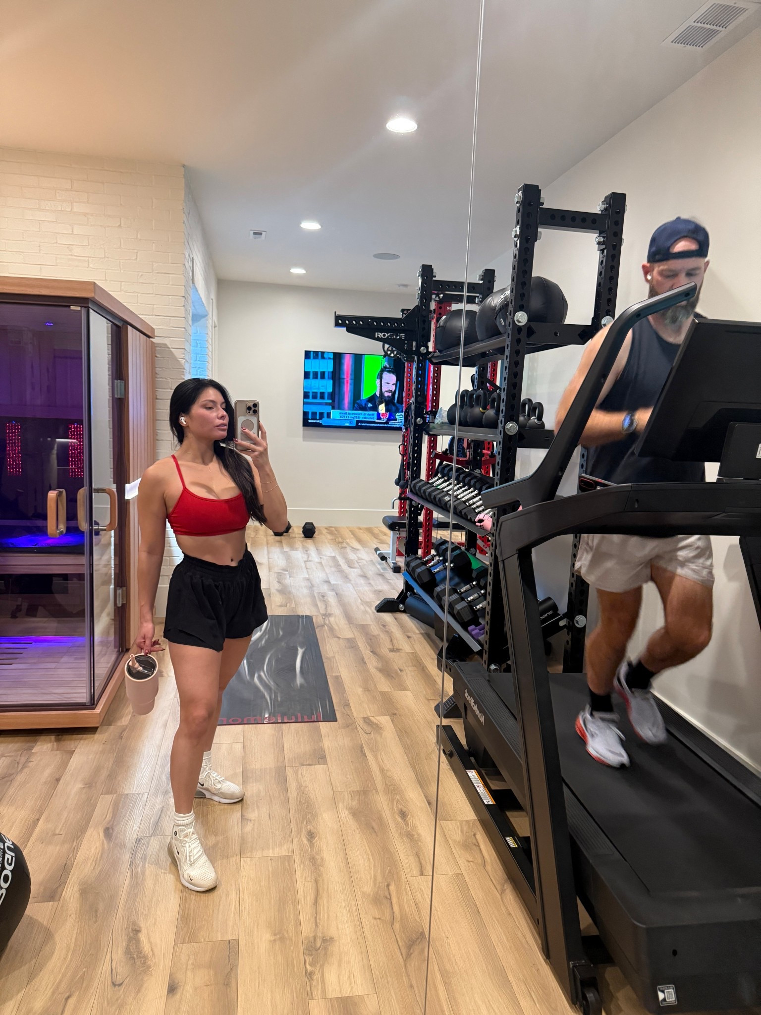 Home gym session! Sharing my go to workout gear.

#LTKHome #LTKActive #LTKfitnessgoals