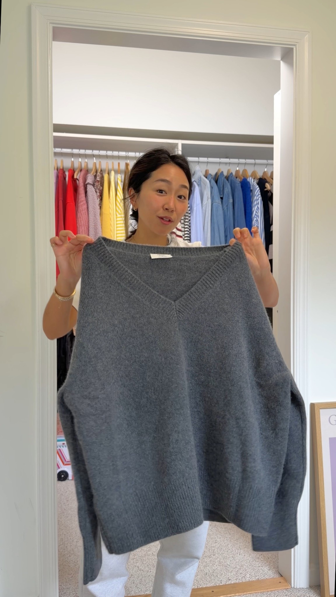 Coat - XXS regular length (I’m 5’3”)
Grey sweater - M (oversized and I also sized up) 
Red sweater - M (oversized and I also sized up) 
Pink fleece - S (runs a bit snug so size up!)
Denim - 24 (runs TTS) 
Skirt - 0 (runs TTS)
T shirt - small (runs TTS) 