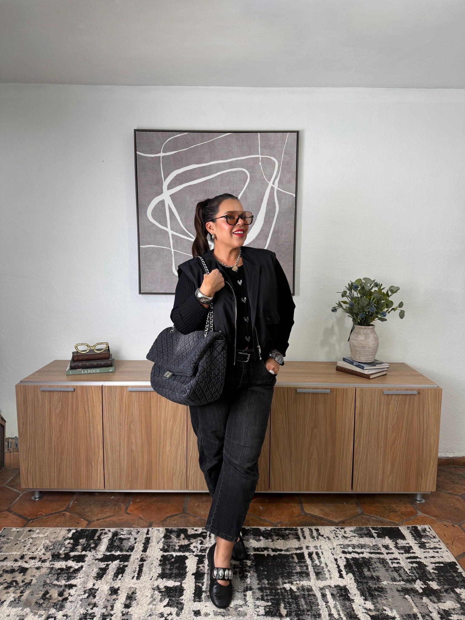 Love this look for less bag! It’s a fraction of the cost and the best part is that it looks so chic!

*Some items are currently out of stock but I have linked similar items for you.

#LTKootd #LTKBeauty #LTKMidsize