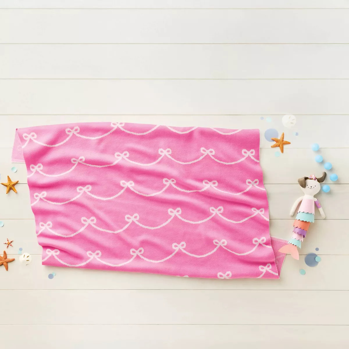 48"x58" Pretty Bow Kids' Throw Blanket Pink - Pillowfort™ | Target
