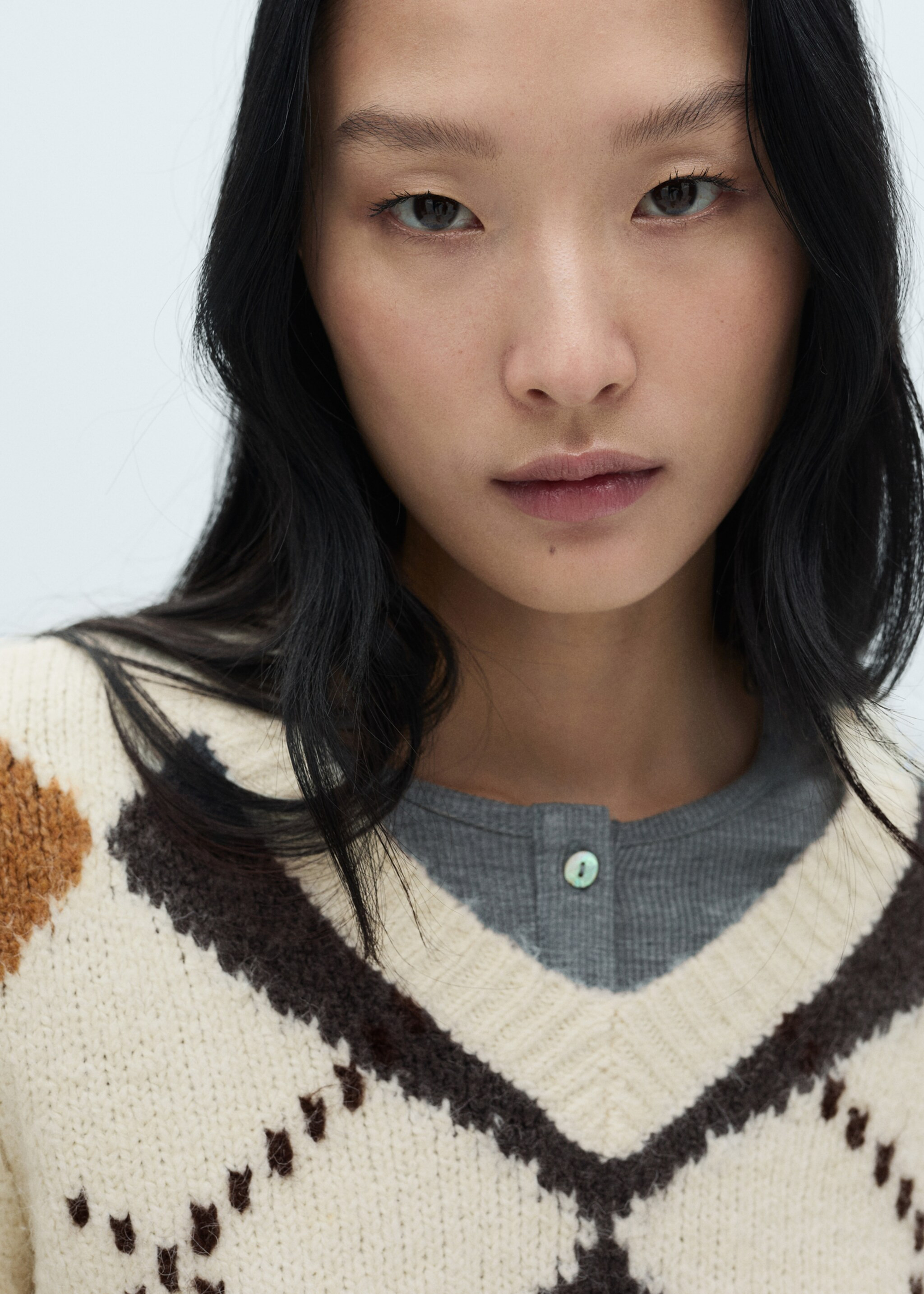 Diamond V-neck sweater | MANGO (UK)