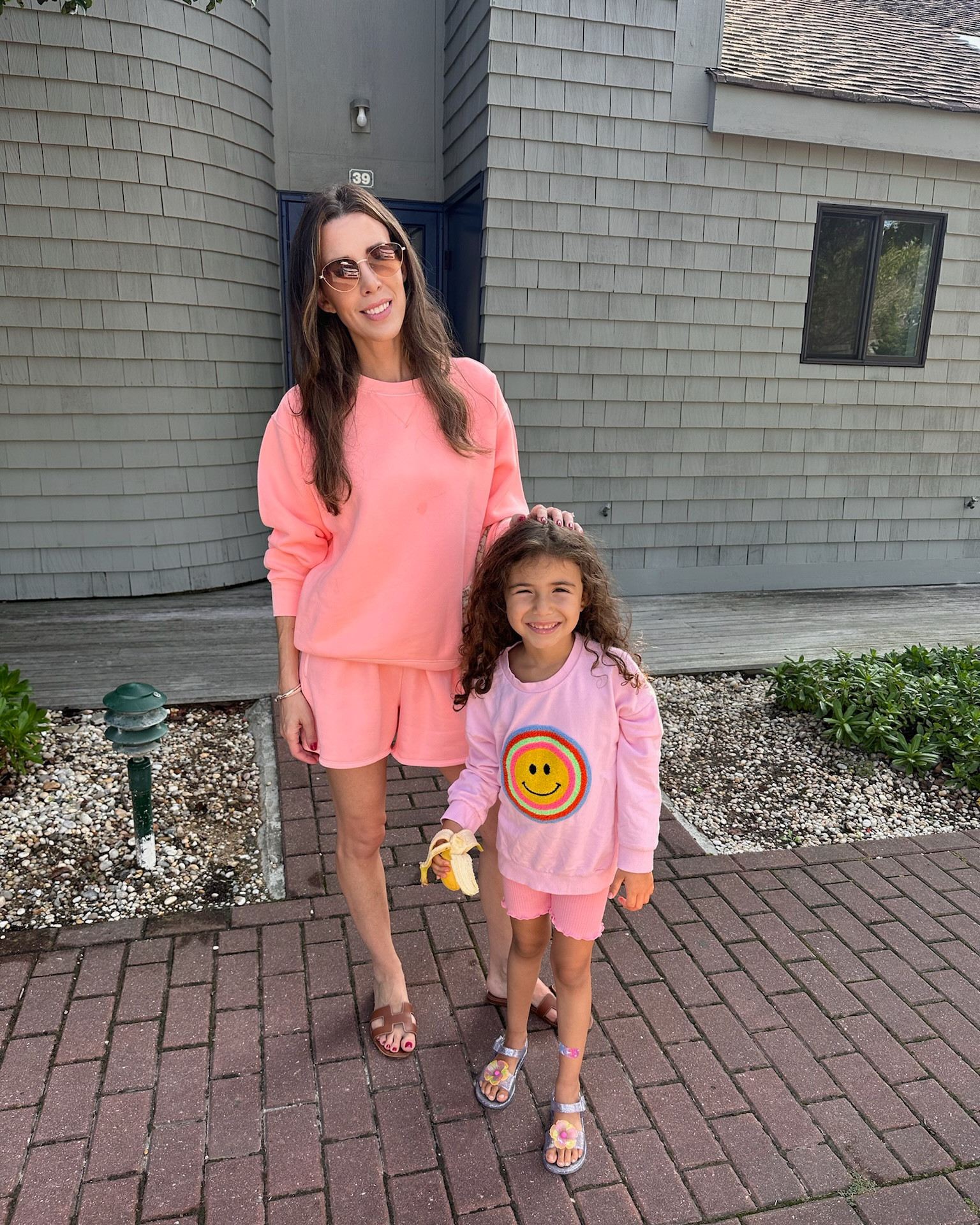 Best set, don’t miss out on it! 


#LTKFindsUnder100 #LTKSaleAlert #LTKFindsUnder50