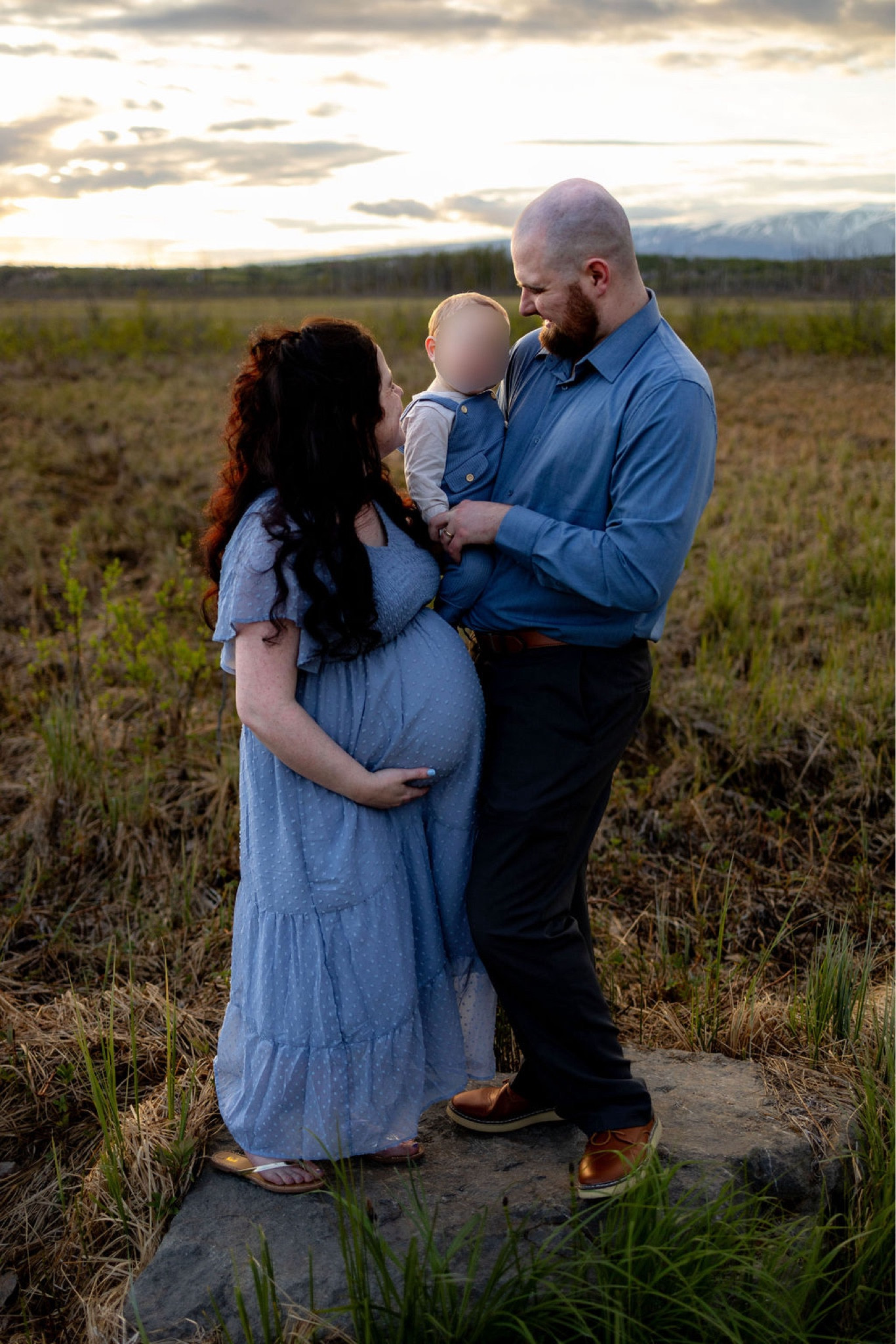 Maternity | Maternity dress | Pregnancy | Pregnant | Family | Family photoshoot | Maternity Photoshoot

#LTKFamily #LTKMens #LTKBump