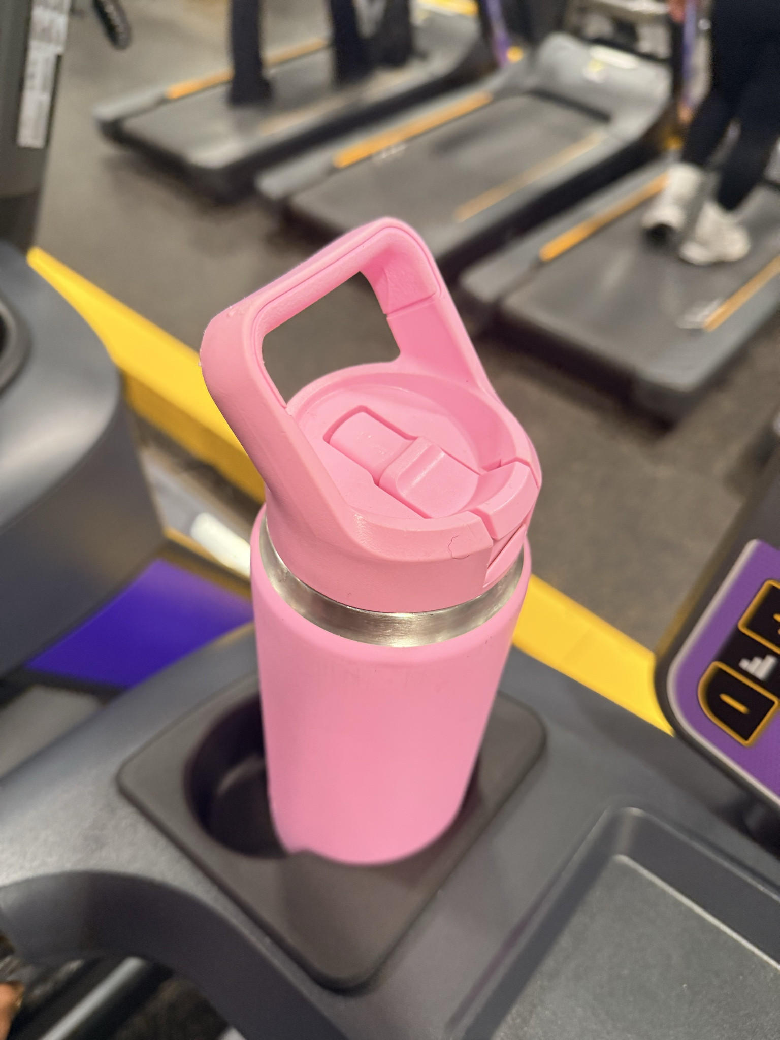 2026 fitness goals essentials 💪🏽✨
Everything you need to stay consistent, motivated, and feeling good — from cute activewear and supportive shoes to hydration, recovery, and at-home wellness tools.
I linked all my 2026 fitness must-haves on LTK so you can build routines that actually stick.

#fitnessgoals2026 #wellnessjourney #workoutessentials #healthylifestyle #activewearfinds #LTKfitness #LTKfinds #LTKsale #shoppingfavorites #onlineshopping #fitmomlife #ShoppingWithPriiincesss #Atlantamom #AtlantaCreator #Atlantacontentcreators

#LTKfitnessgoals #LTKActive #LTKselfcare