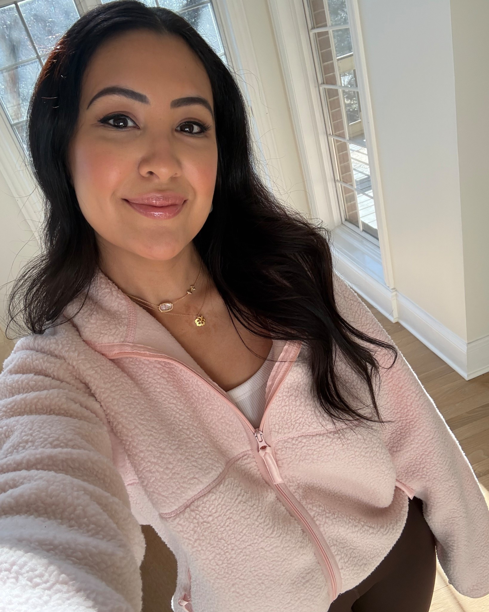 OOTD and obsessed with this sweater!!!

#LTKmomlife #LTKHome #LTKootd