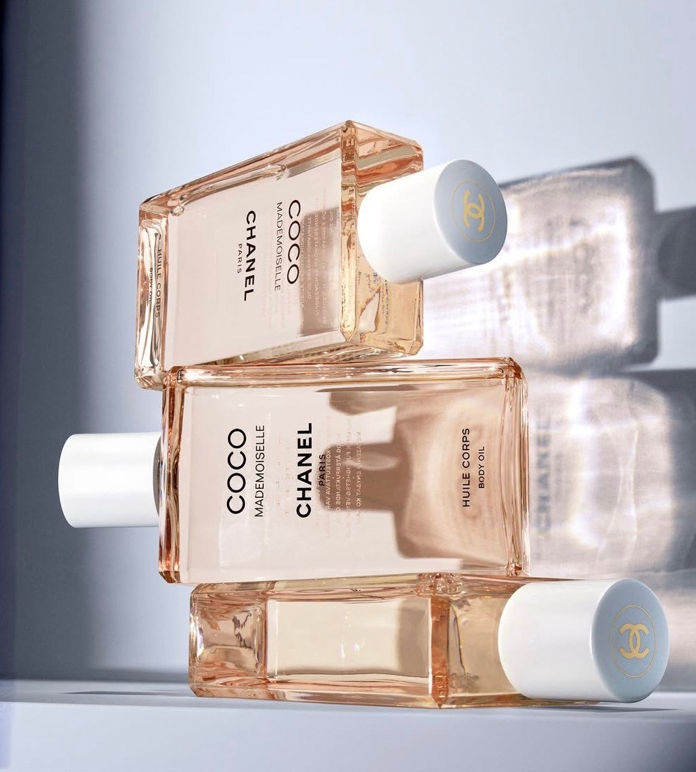 This Chanel body oil would make the most luxurious stocking stuffer or gift for her. 
Chanel | Nordstrom | stocking stuffer | gift for her | Hollietadams 

#LTKselfcare #LTKHoliday #LTKGiftGuide