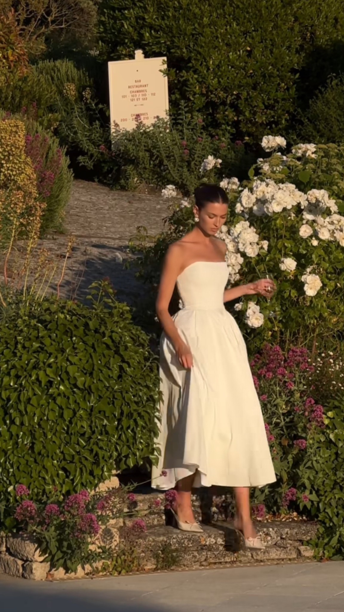 White classic dress 🤍

#LTKdresses #LTKwedding #LTKsummer