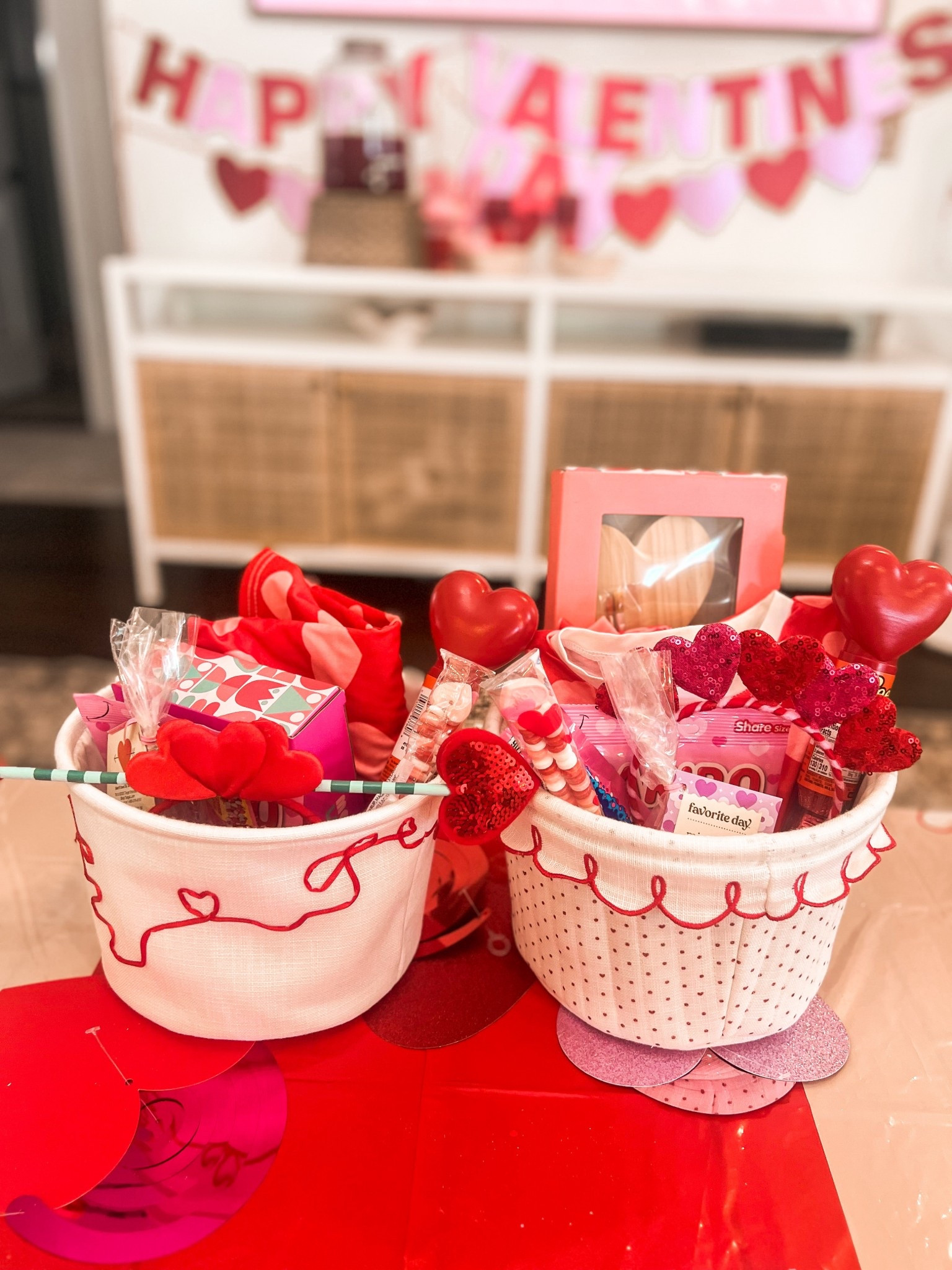 Kids valentines day baskets
