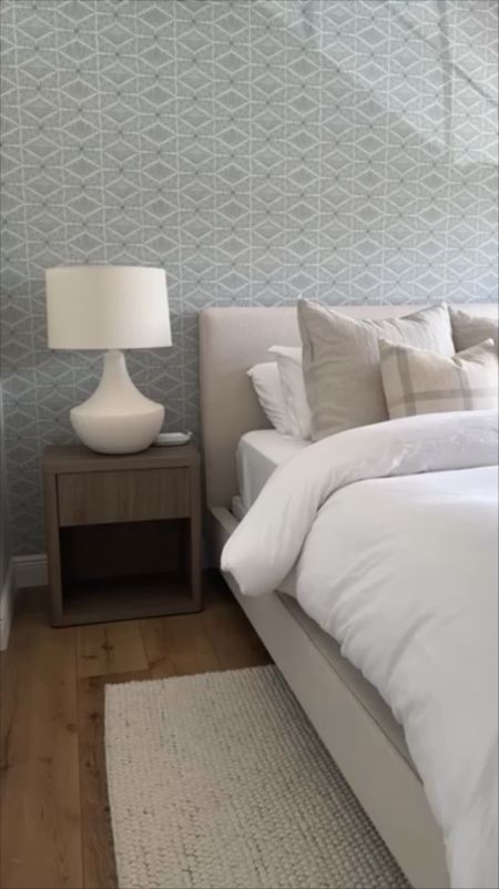 Bedroom Decor 

#bedroomdecor #cljsquad #amazonhome #organicmodern #homedecortips #bedroomremodel 

#LTKStyleTip #LTKHome #LTKSaleAlert