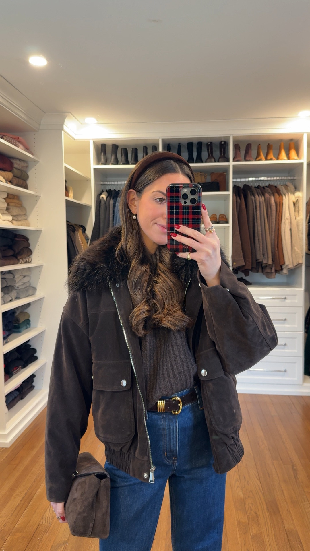 Size 25 jeans 
Size small sweater 


Jeans 
Denim 
Winter outfit 
Sweaters 
Easy outfit 
Faux fur 
Boots 



#LTKSeasonal #LTKootd #LTKFindsUnder100