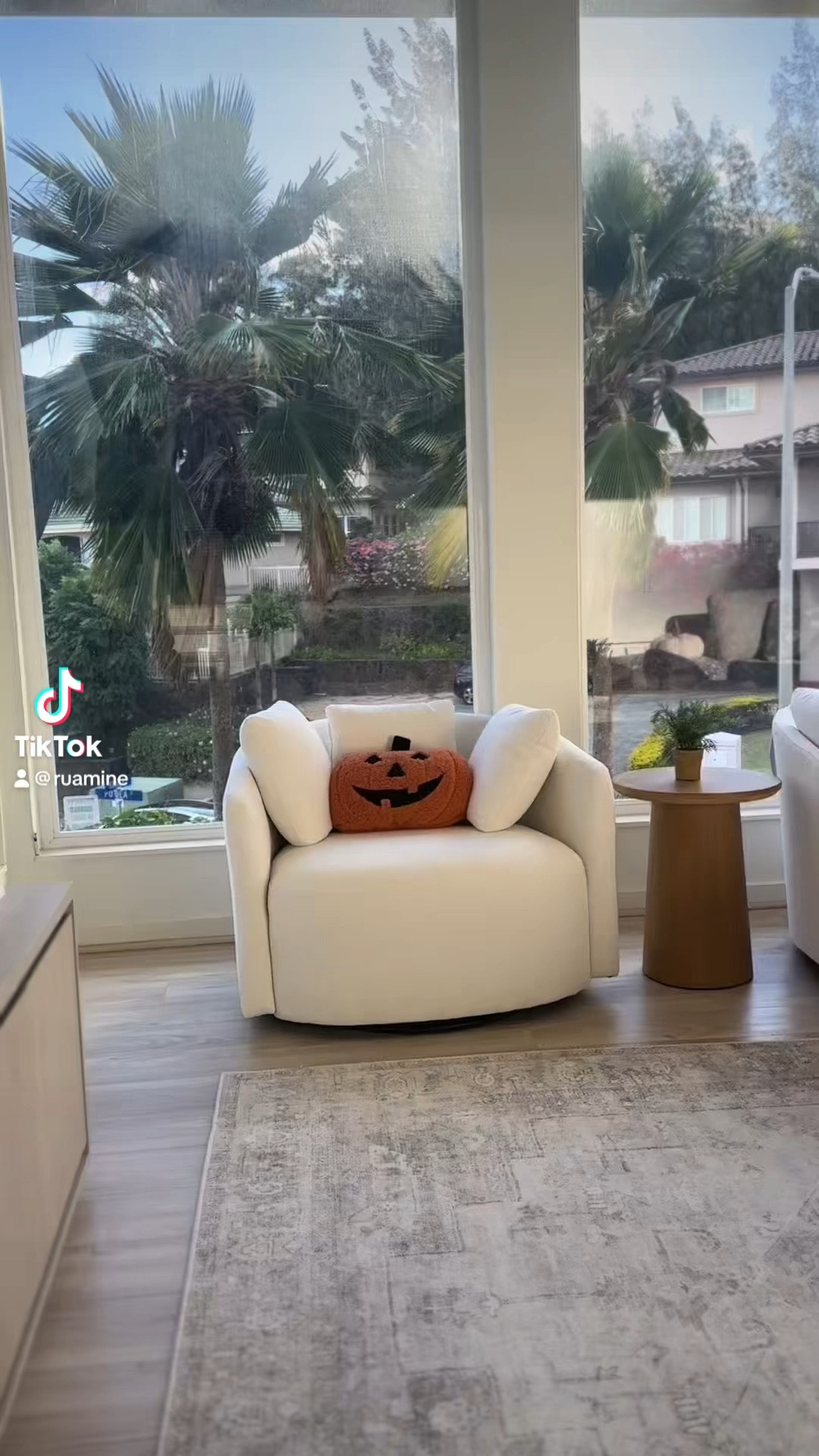 Transform your living room into a haven of style and comfort with these chic decor ideas. #LivingRoomDecor #HomeInspiration #LTKHome #furnitureonbudget #amazonfurniture #targetfurniture #studiomcgee 

#LTKHolidaySale #LTKSeasonal