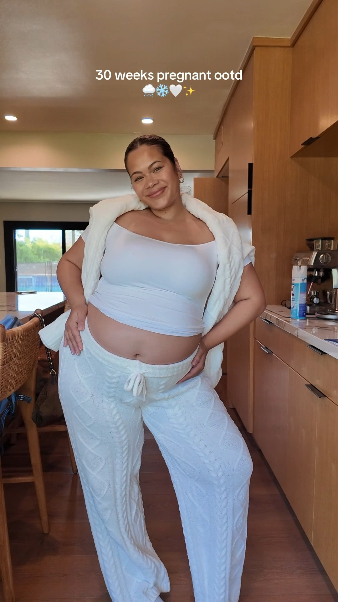 Cozy ootd 
. Wearing xl 

#LTKootd #LTKPlusSize #LTKBump