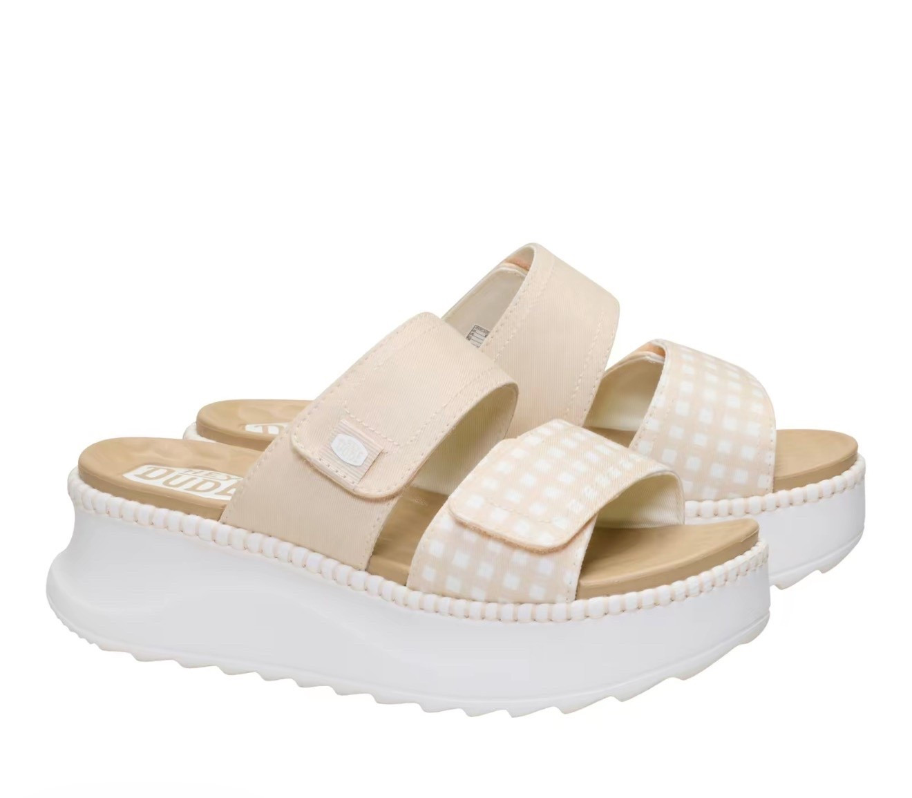 obssssssed with the gingham sandals 

#LTKootd #LTKdayinmylife #LTKgrwm