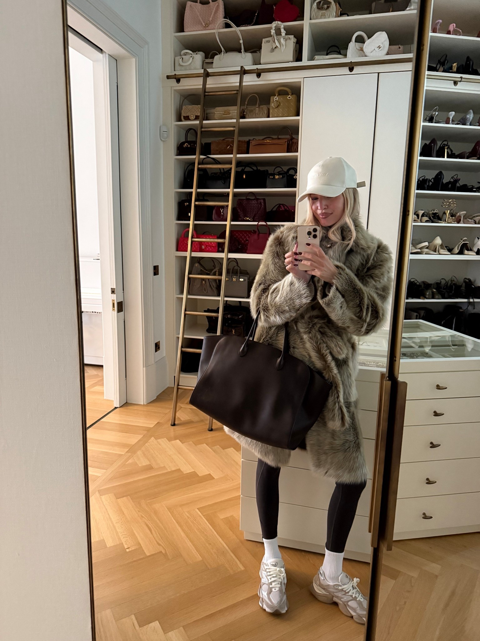 Cozy pilates walk 🍂