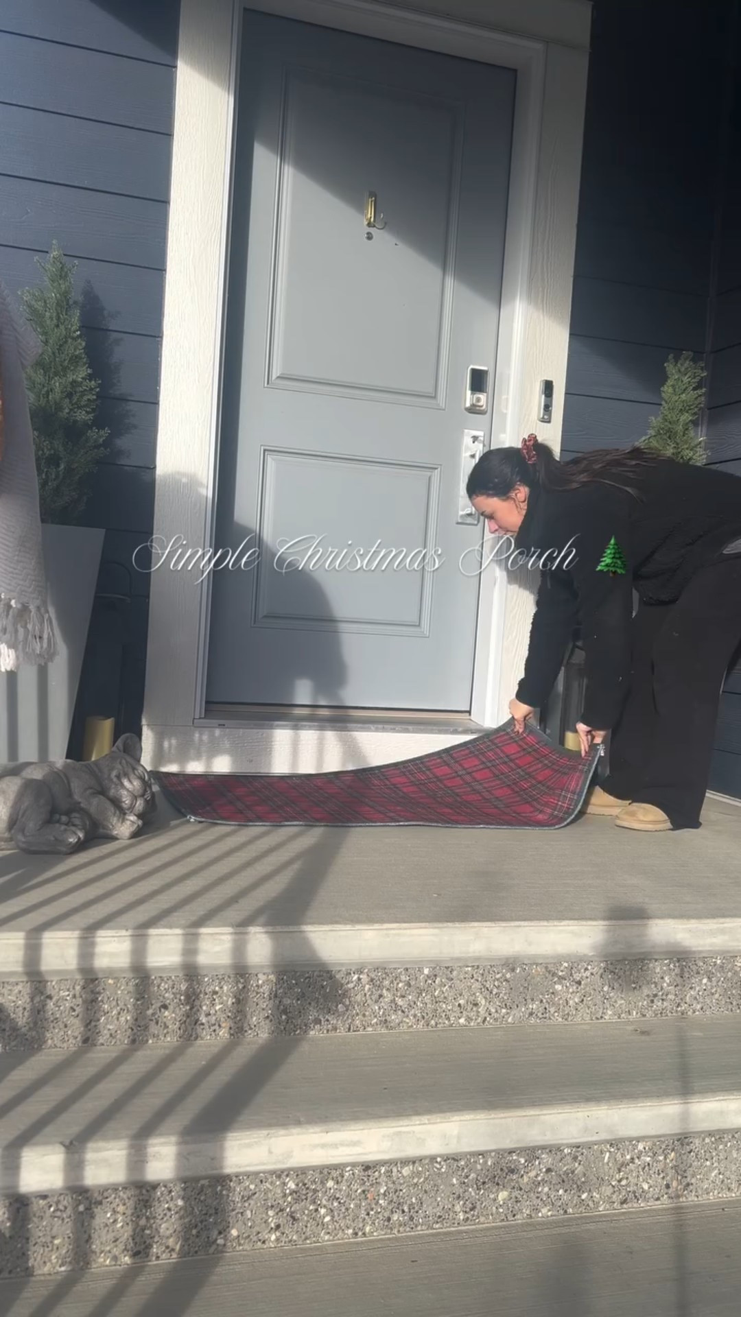 Simple, affordable Christmas porch decor 🌲

Comment shop for links 🔗
.
.
.
.
#christmasporch #christmasporchdecor #holidaydecorating #outdoorchristmasdecor