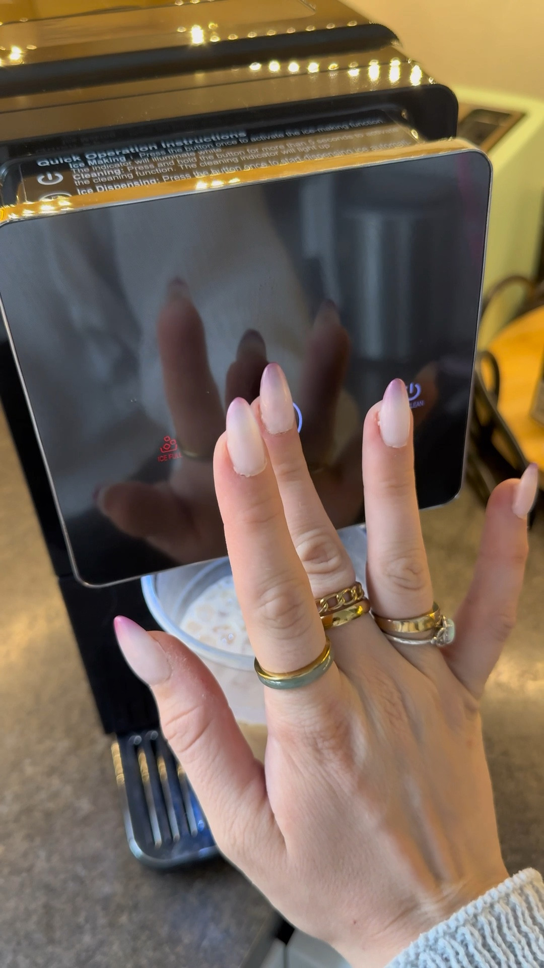 Obsessed is an understatement 🤍
Crunchy nugget ice at home with one tap on the touchscreen. It’s compact, sleek, and turns every drink into a little treat moment.

Why I love it:
• Nugget / chewable ice
• Easy touch screen controls
• Fast ice making
• Compact countertop design
• Quiet operation
• Great for iced coffee & cocktails

#nuggeticemaker #countertopicemaker #homefinds #kitchenfinds #icedcoffeeathome #drinkstation #ltkhome #amazonhome
