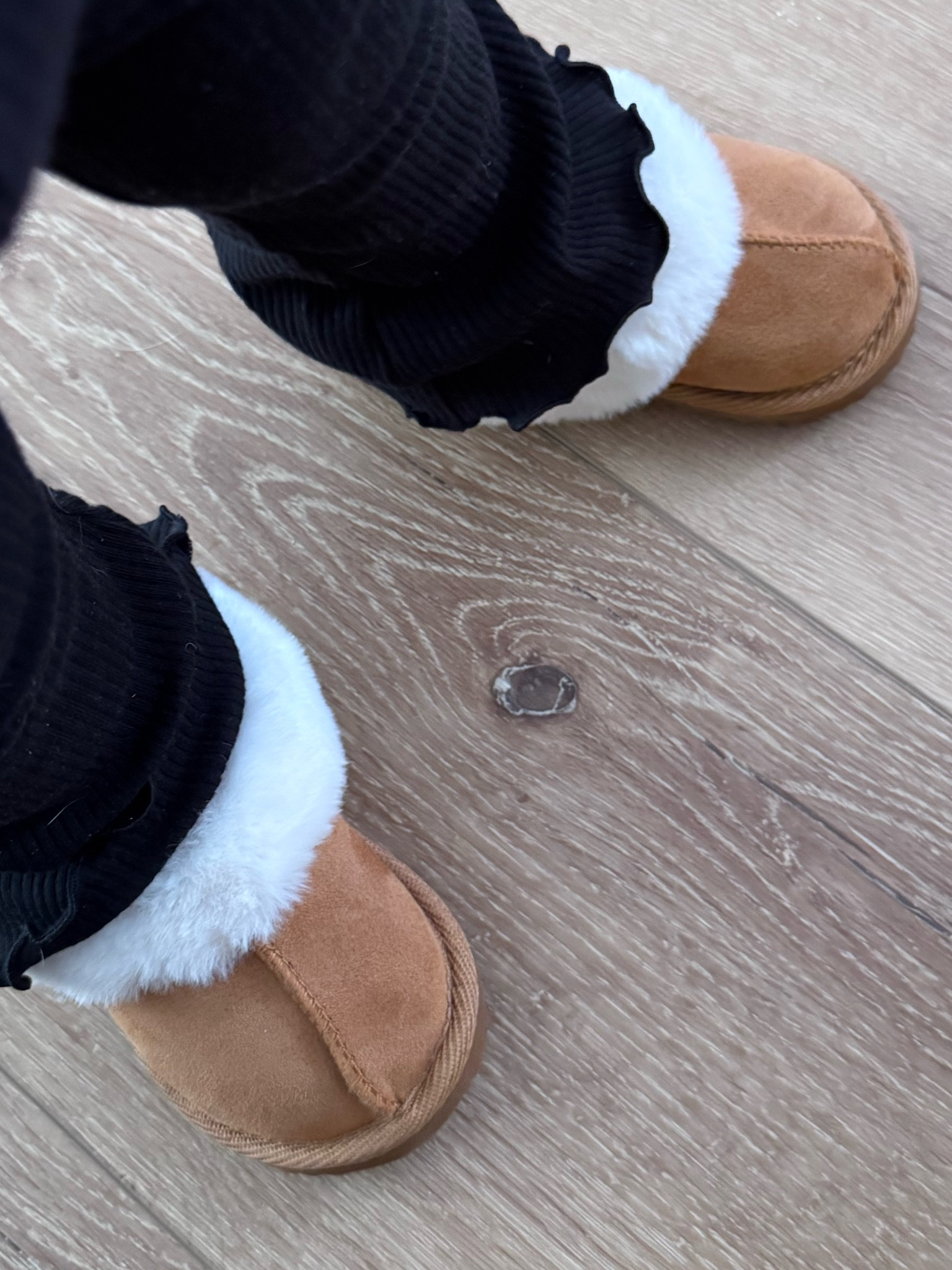 The comfiest & CUTEST little baby ugg slipper dupes for under $15!!

#LTKKids #LTKGiftGuide #LTKBaby