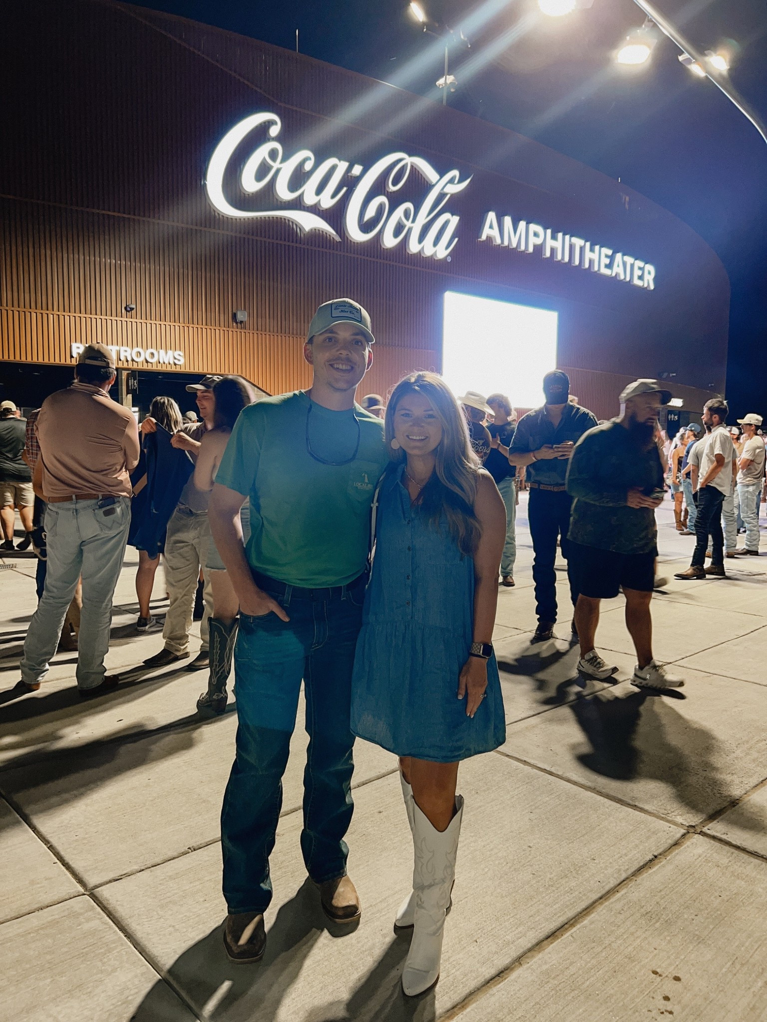 A simple concert look 🤠👢 

#LTKMens #LTKParties #LTKStyleTip
