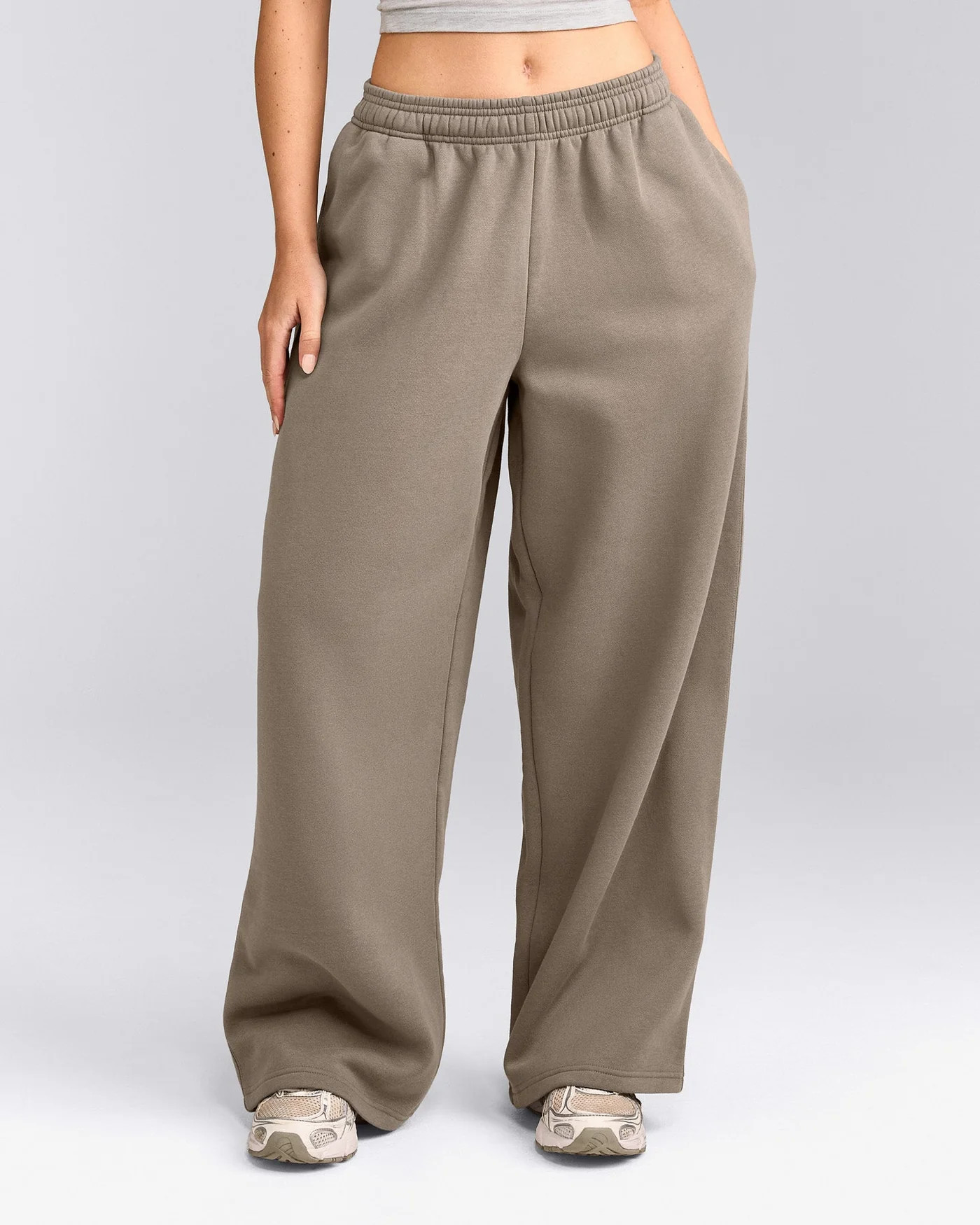Foundations Cosy Oversized Straight Leg Sweatpants 
 Minky | Oner Active (UK / US)