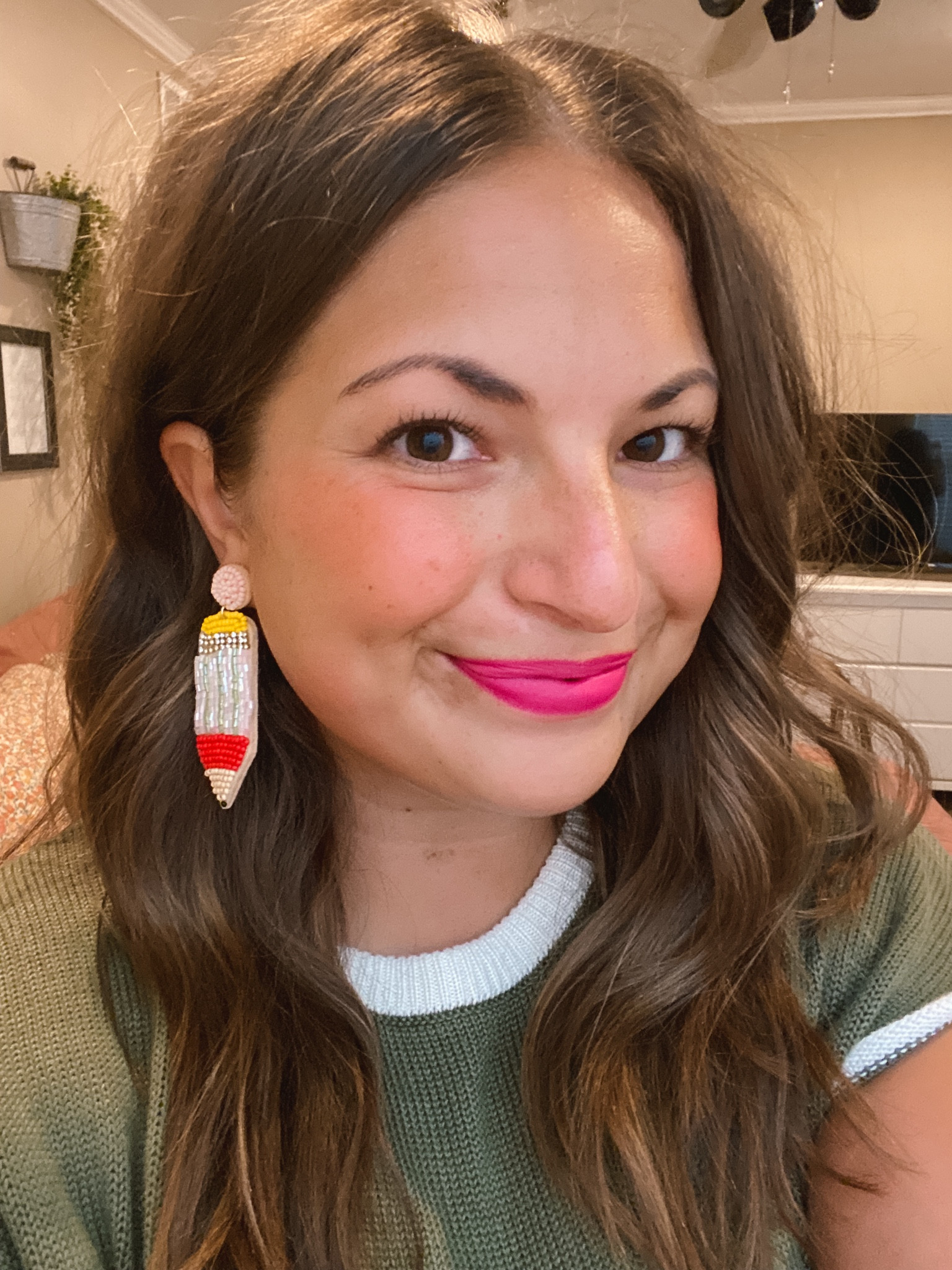 BIIIG earring girlie!!!

#LTKStyleTip #LTKFindsUnder50 #LTKFindsUnder100