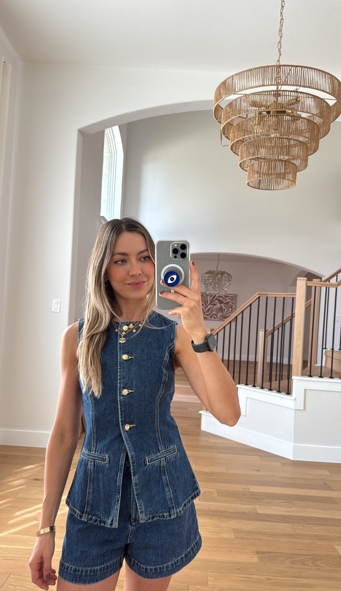 Denim on denim 

#LTKWorkwear #LTKStyleTip #LTKSeasonal