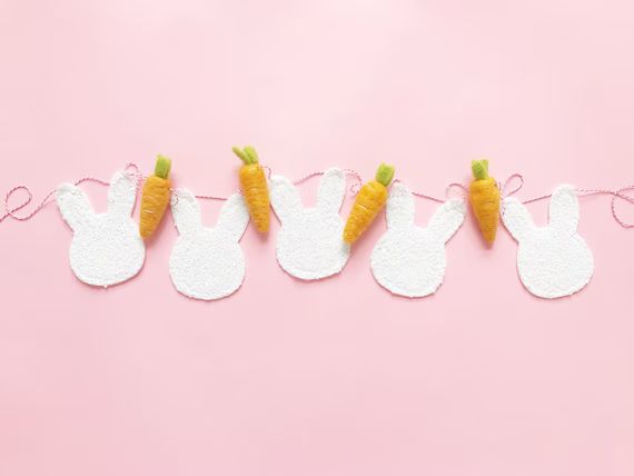 PRE  ORDER   White Sequin Bunny W/ Felt Carrot Garland | Etsy | Etsy (US)