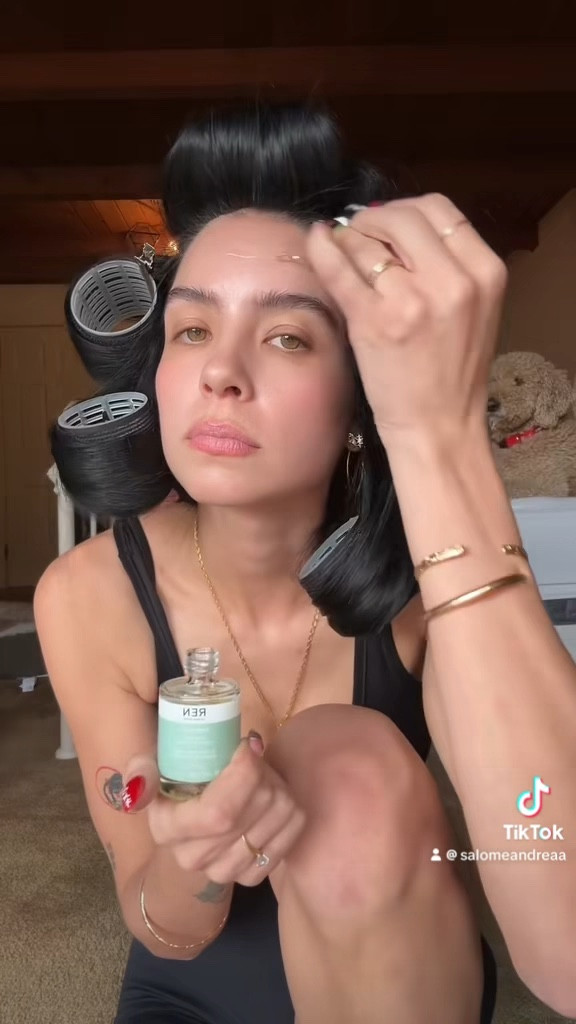 Get ready with me 


#LTKHoliday #LTKBeauty #LTKU