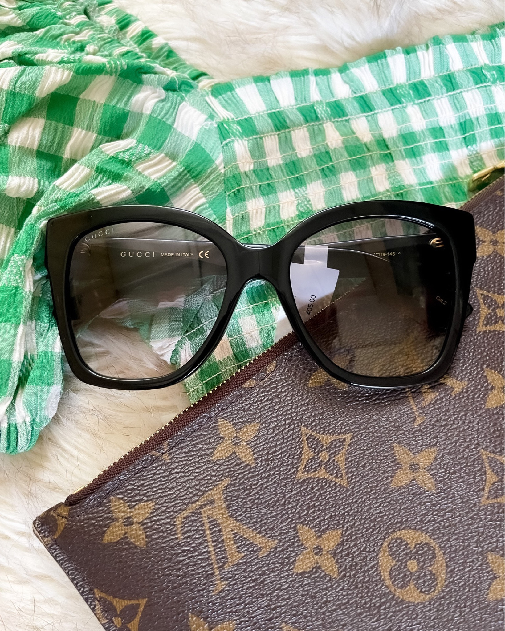 gucci 54mm square sunglasses black